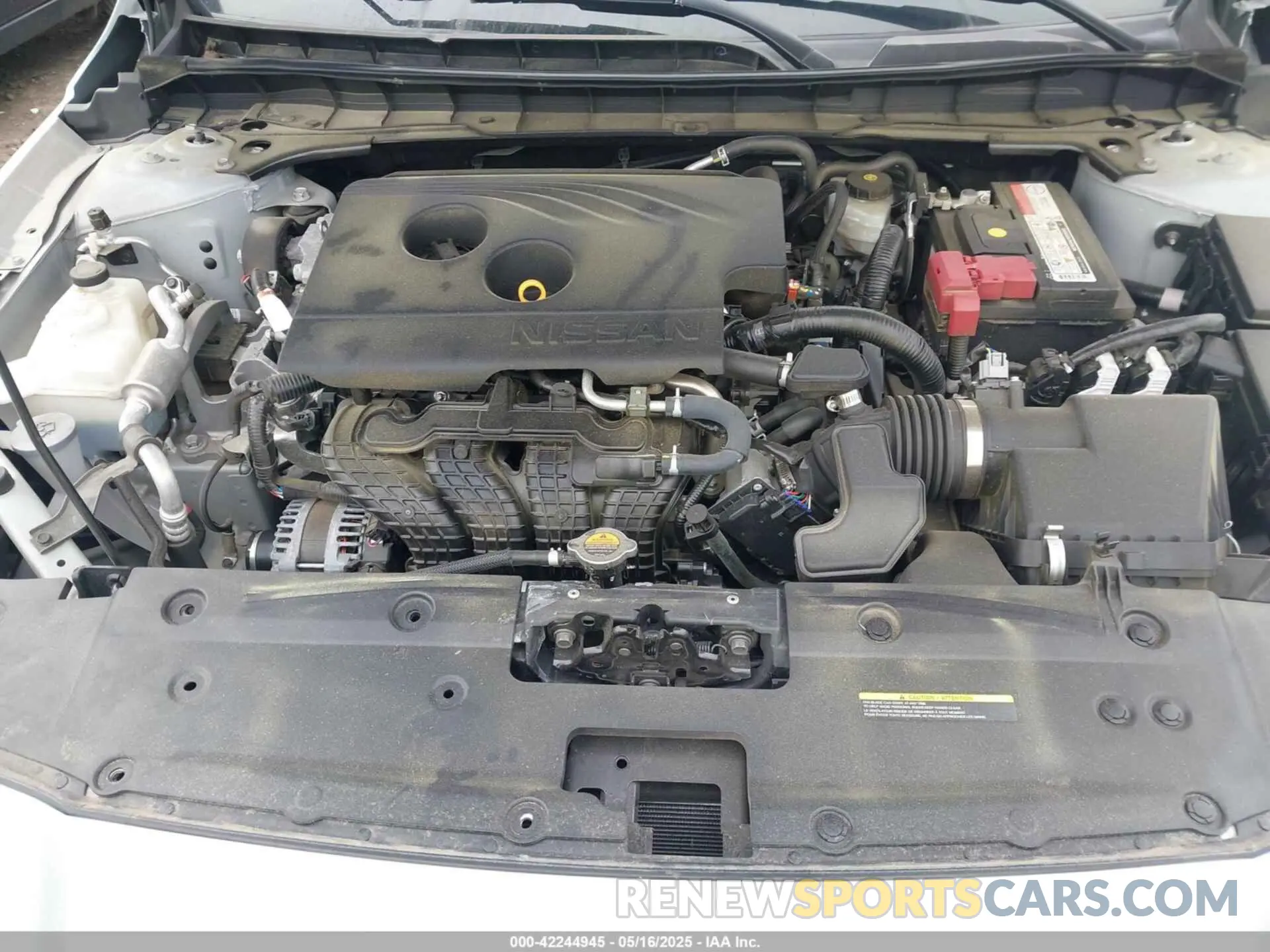 10 Photograph of a damaged car 1N4BL4BV6KC253993 NISSAN ALTIMA 2019