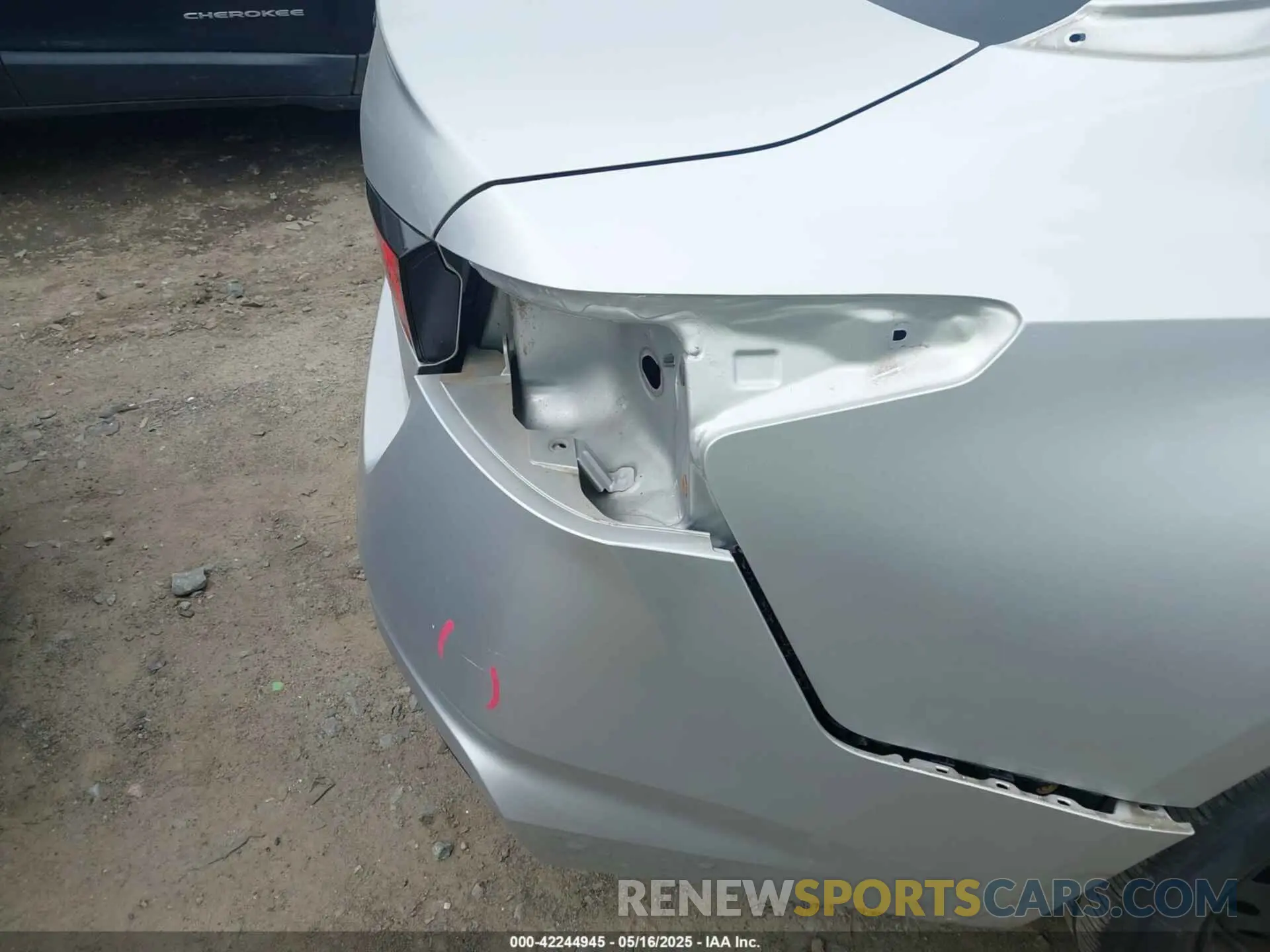 20 Photograph of a damaged car 1N4BL4BV6KC253993 NISSAN ALTIMA 2019