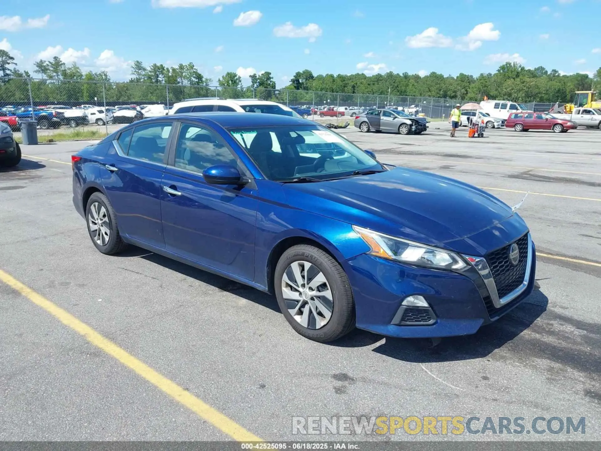 1 Photograph of a damaged car 1N4BL4BV7KC153921 NISSAN ALTIMA 2019
