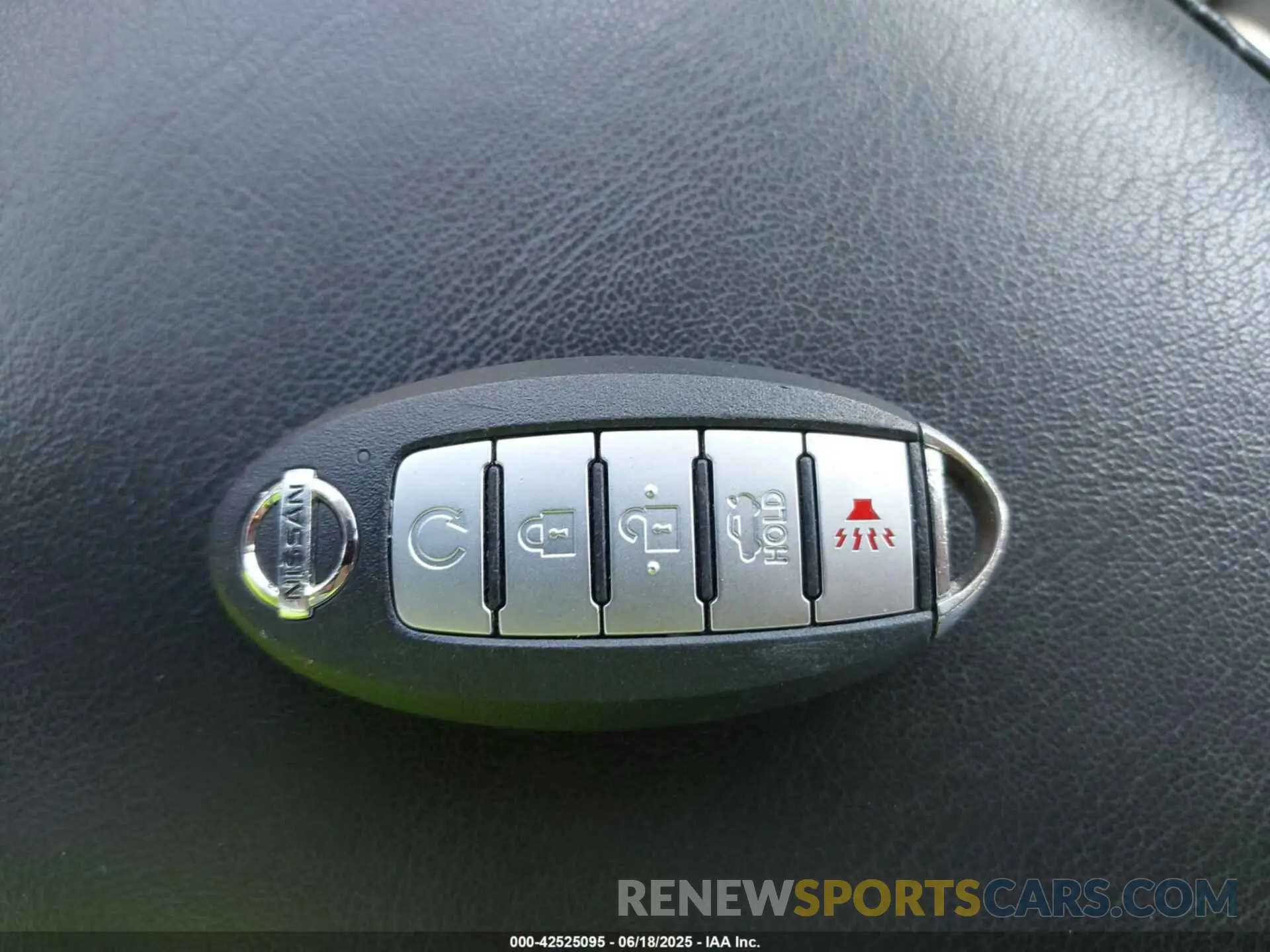 11 Photograph of a damaged car 1N4BL4BV7KC153921 NISSAN ALTIMA 2019