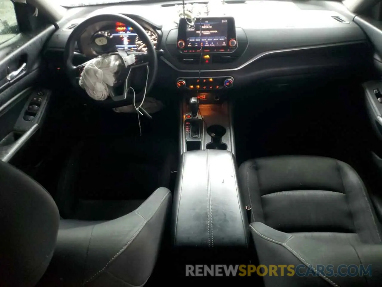 8 Photograph of a damaged car 1N4BL4BV7KC167172 NISSAN ALTIMA 2019