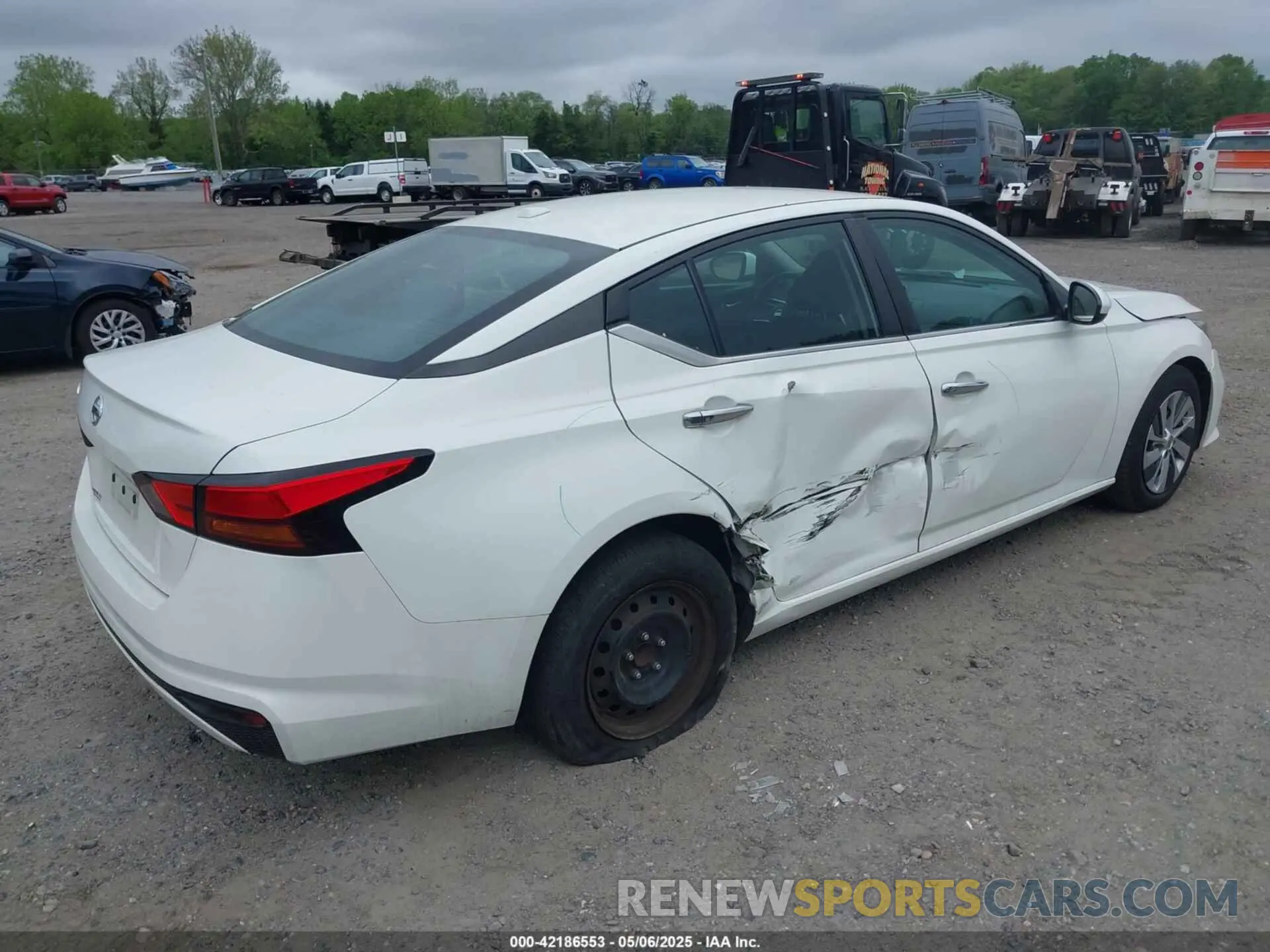 4 Фотография поврежденного автомобиля 1N4BL4BV7KC204852 NISSAN ALTIMA 2019