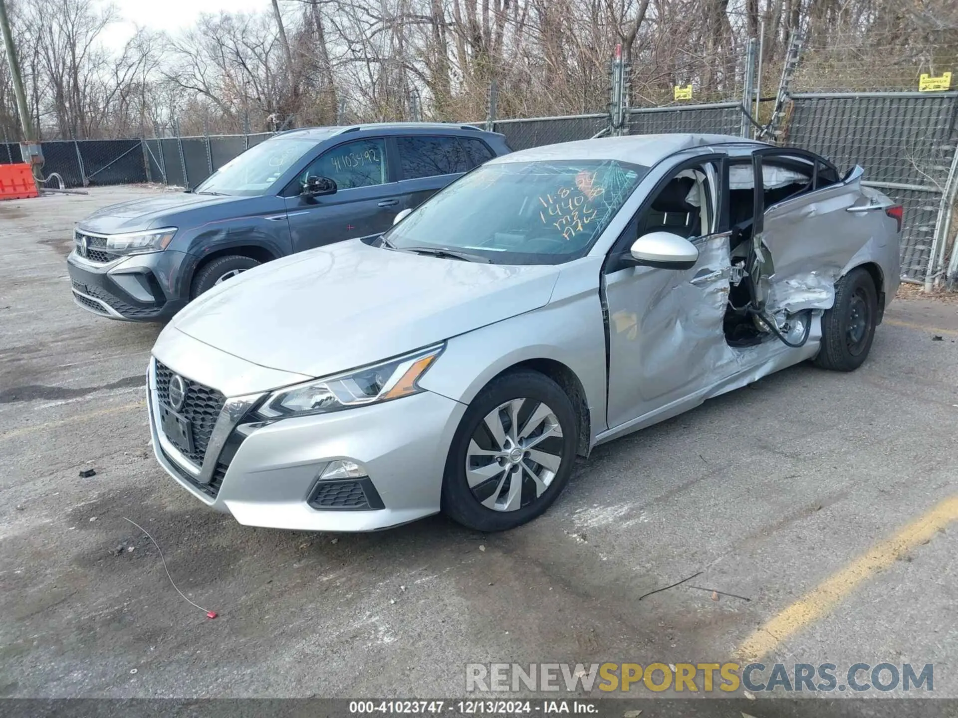 2 Фотография поврежденного автомобиля 1N4BL4BV7KC228780 NISSAN ALTIMA 2019