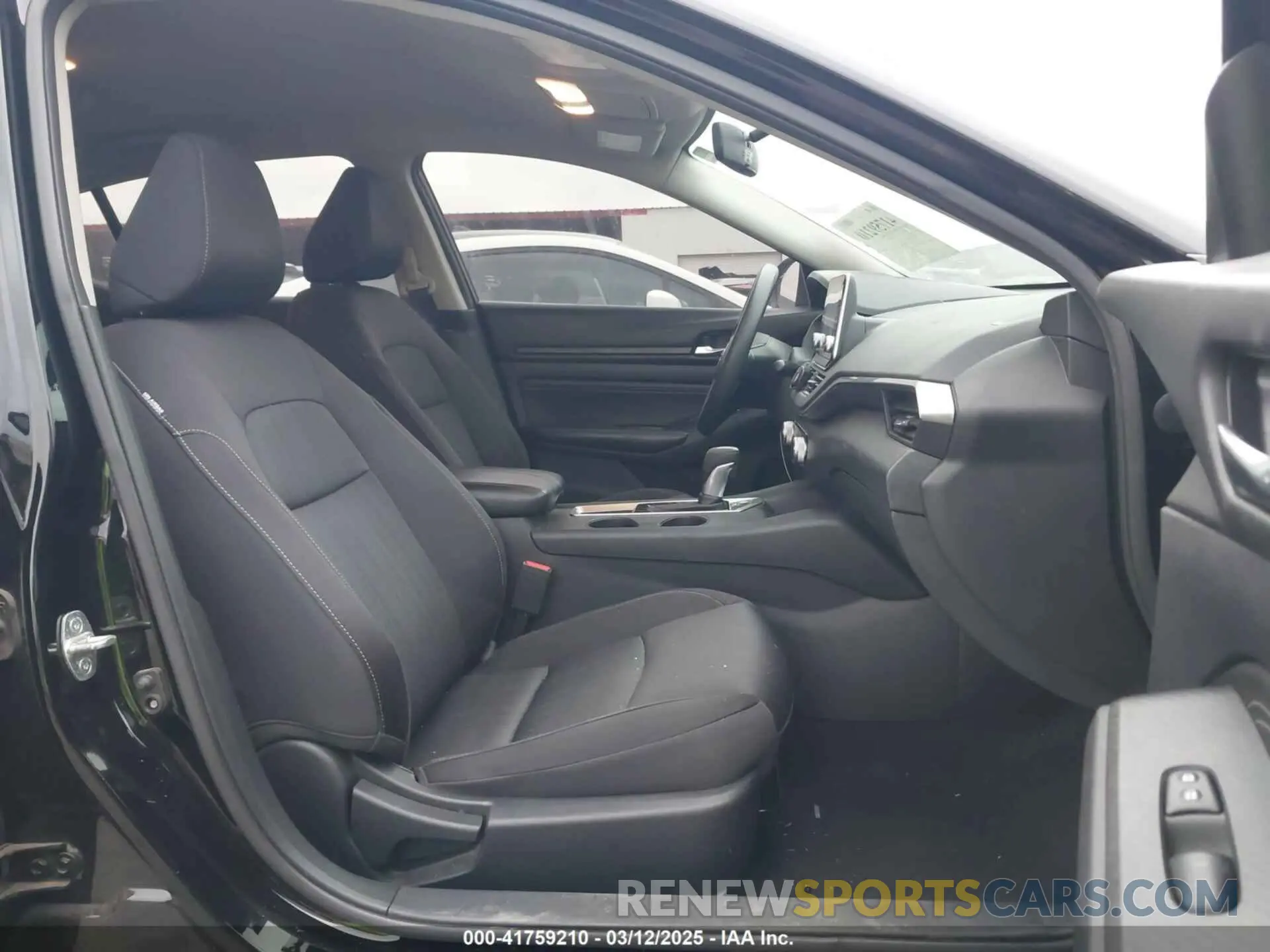 5 Photograph of a damaged car 1N4BL4BV7KC240797 NISSAN ALTIMA 2019