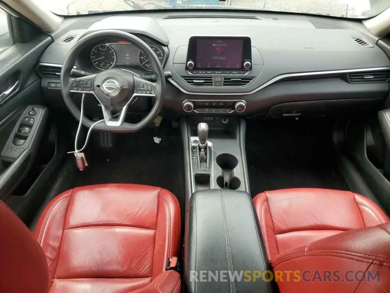 8 Photograph of a damaged car 1N4BL4BV7KN302896 NISSAN ALTIMA 2019