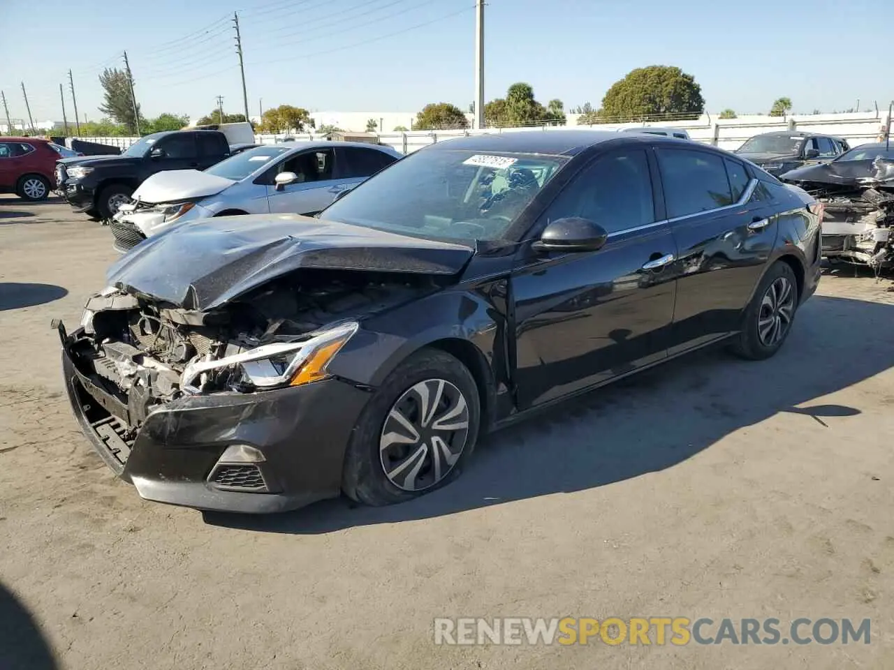 1 Фотография поврежденного автомобиля 1N4BL4BV8KC143849 NISSAN ALTIMA 2019