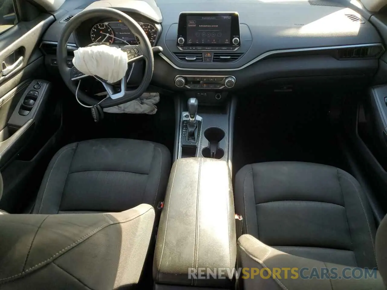 8 Фотография поврежденного автомобиля 1N4BL4BV8KC143849 NISSAN ALTIMA 2019