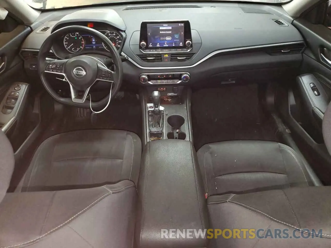 8 Photograph of a damaged car 1N4BL4BV8KC216105 NISSAN ALTIMA 2019