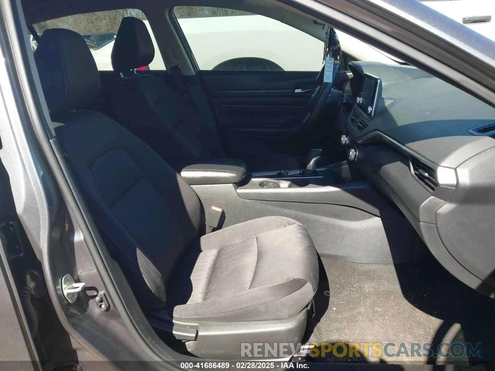5 Фотография поврежденного автомобиля 1N4BL4BV8KC220798 NISSAN ALTIMA 2019