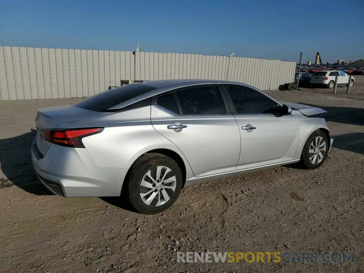 3 Photograph of a damaged car 1N4BL4BV8KC239173 NISSAN ALTIMA 2019