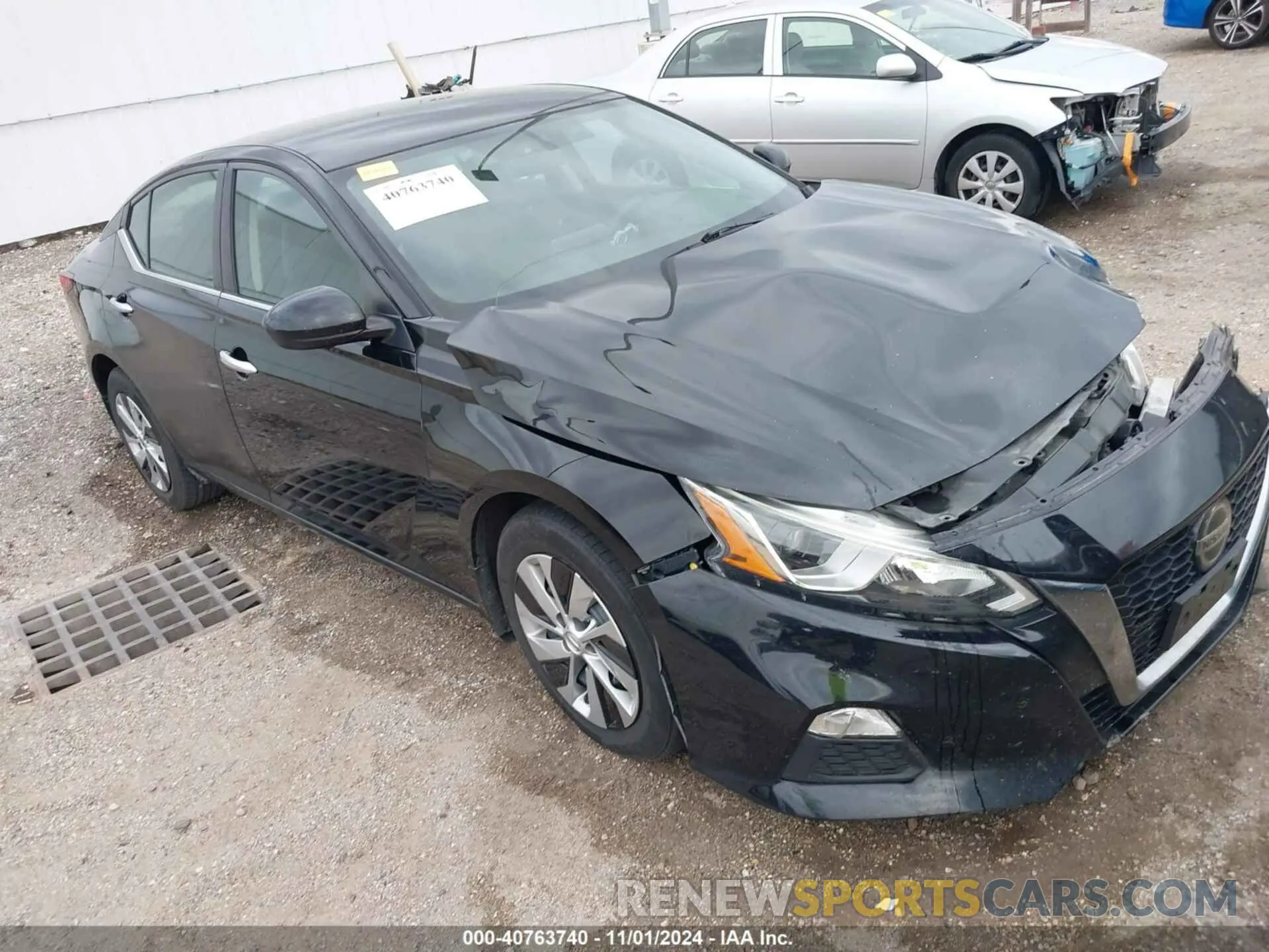 1 Photograph of a damaged car 1N4BL4BV8KN305550 NISSAN ALTIMA 2019