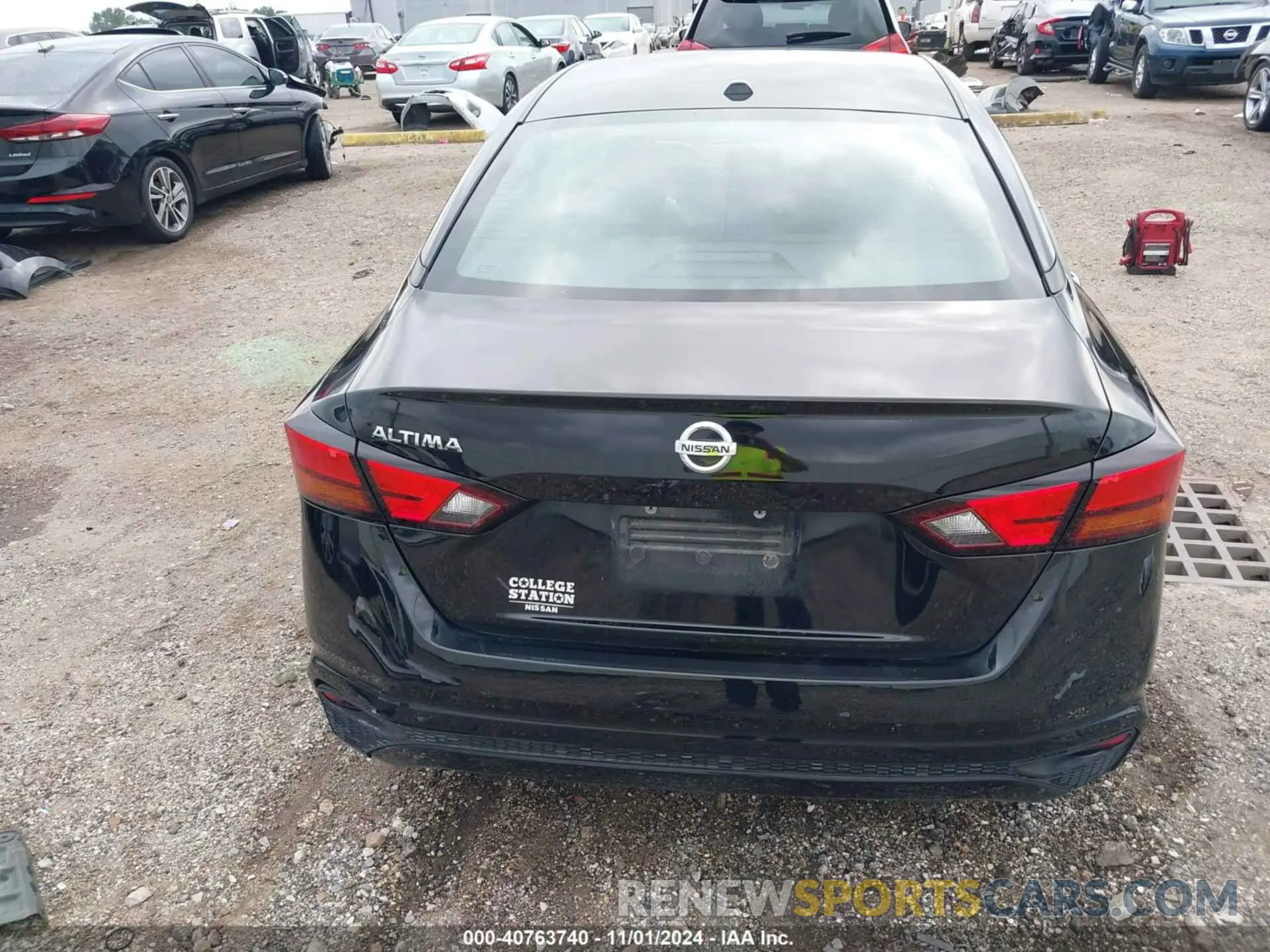 16 Photograph of a damaged car 1N4BL4BV8KN305550 NISSAN ALTIMA 2019