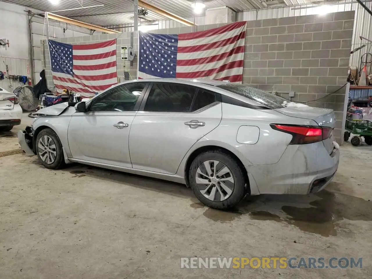 2 Photograph of a damaged car 1N4BL4BV8KN316757 NISSAN ALTIMA 2019