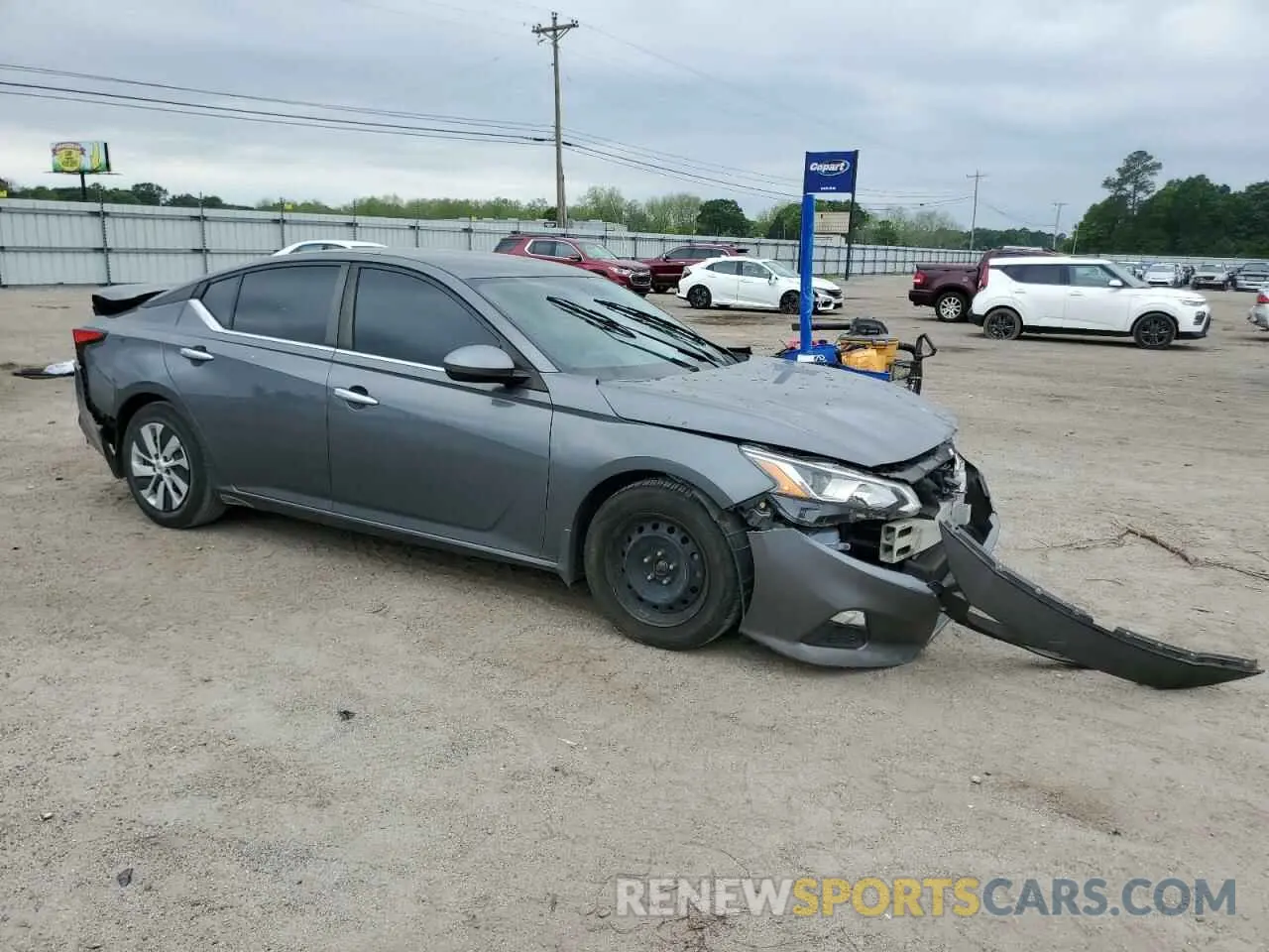 4 Photograph of a damaged car 1N4BL4BV8KN323921 NISSAN ALTIMA 2019