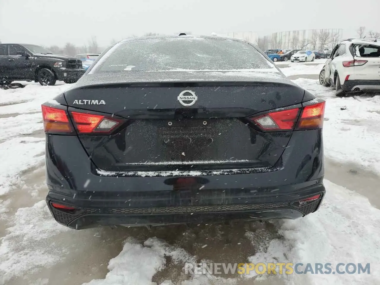 6 Photograph of a damaged car 1N4BL4BV9KC133072 NISSAN ALTIMA 2019
