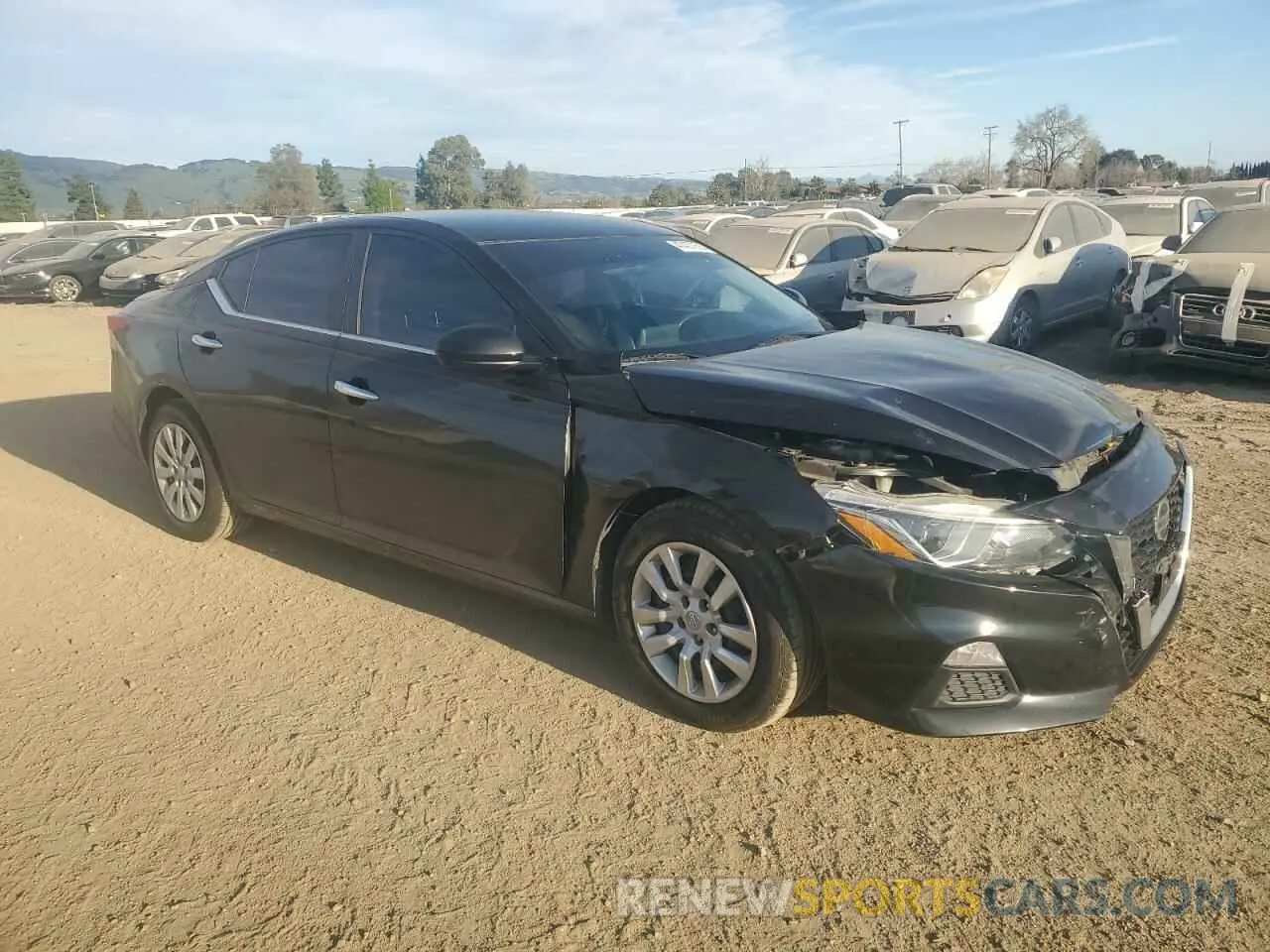 4 Photograph of a damaged car 1N4BL4BV9KC210541 NISSAN ALTIMA 2019