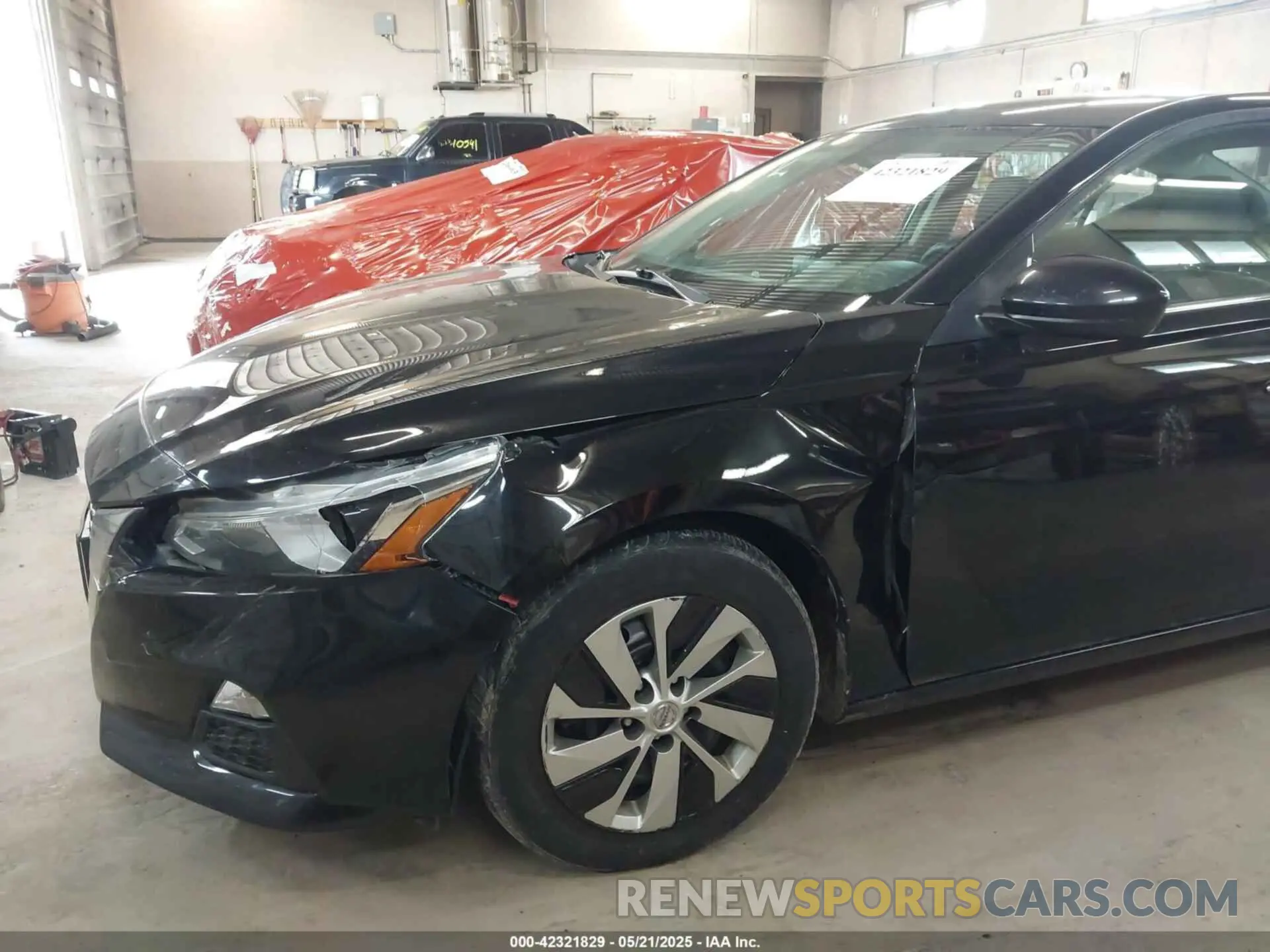 6 Photograph of a damaged car 1N4BL4BV9KC232765 NISSAN ALTIMA 2019