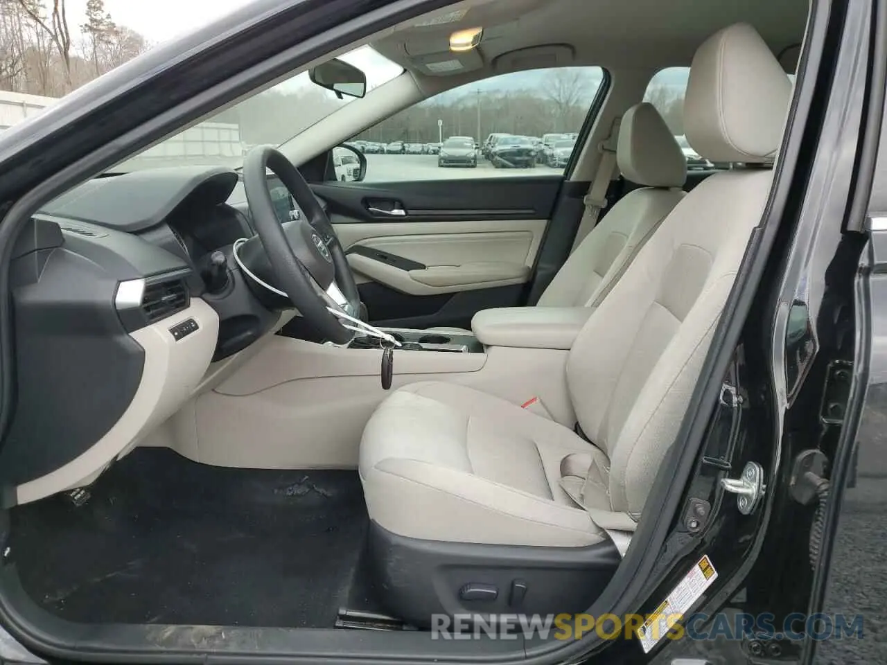 7 Photograph of a damaged car 1N4BL4BV9KC248870 NISSAN ALTIMA 2019