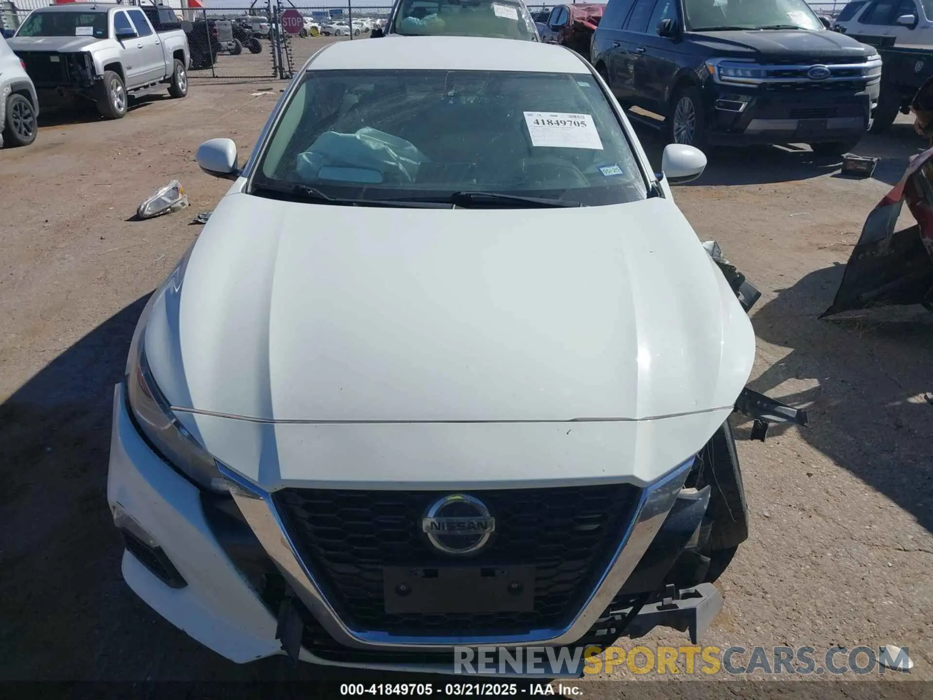 13 Фотография поврежденного автомобиля 1N4BL4BV9KC253602 NISSAN ALTIMA 2019