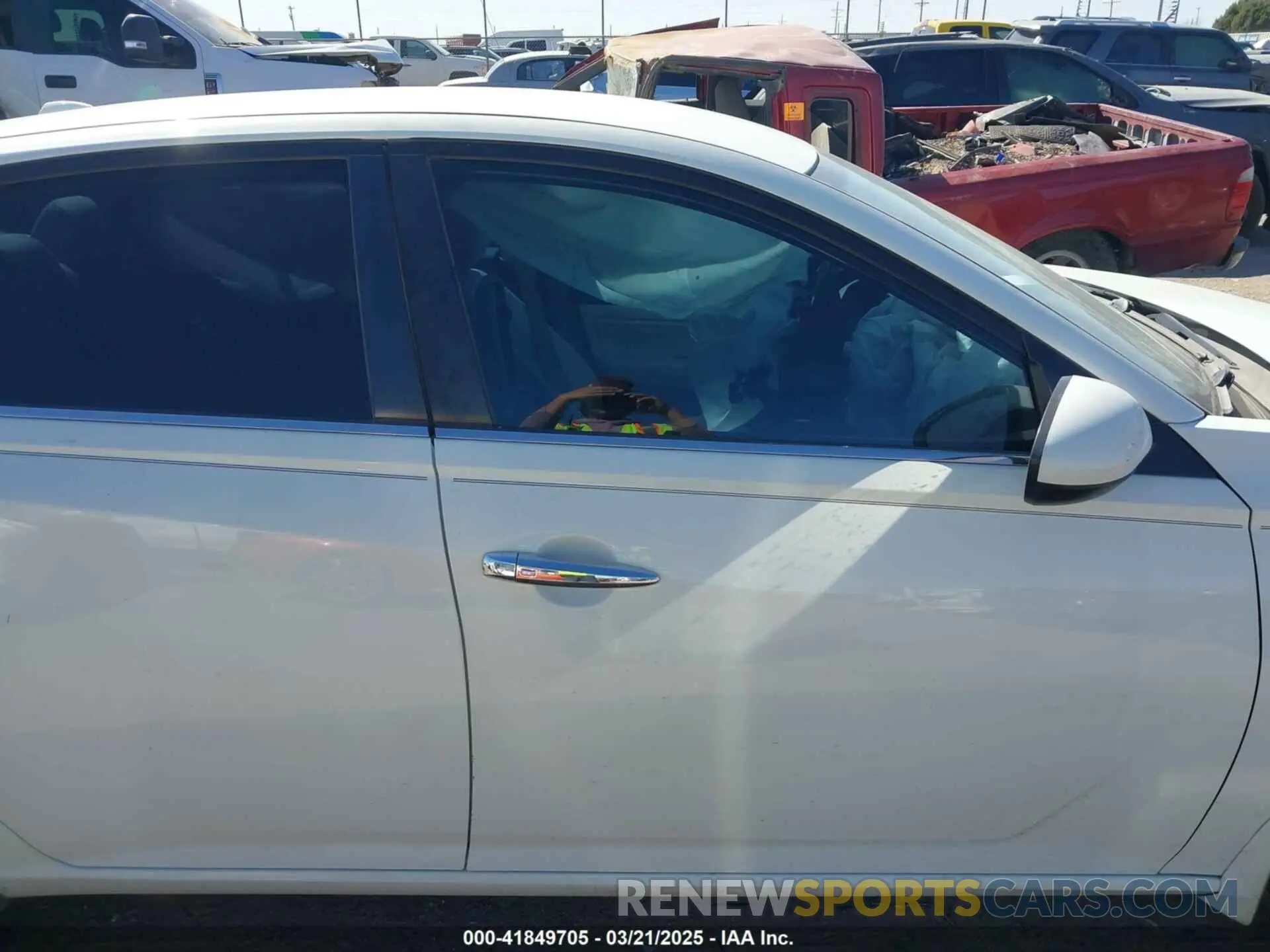 14 Фотография поврежденного автомобиля 1N4BL4BV9KC253602 NISSAN ALTIMA 2019