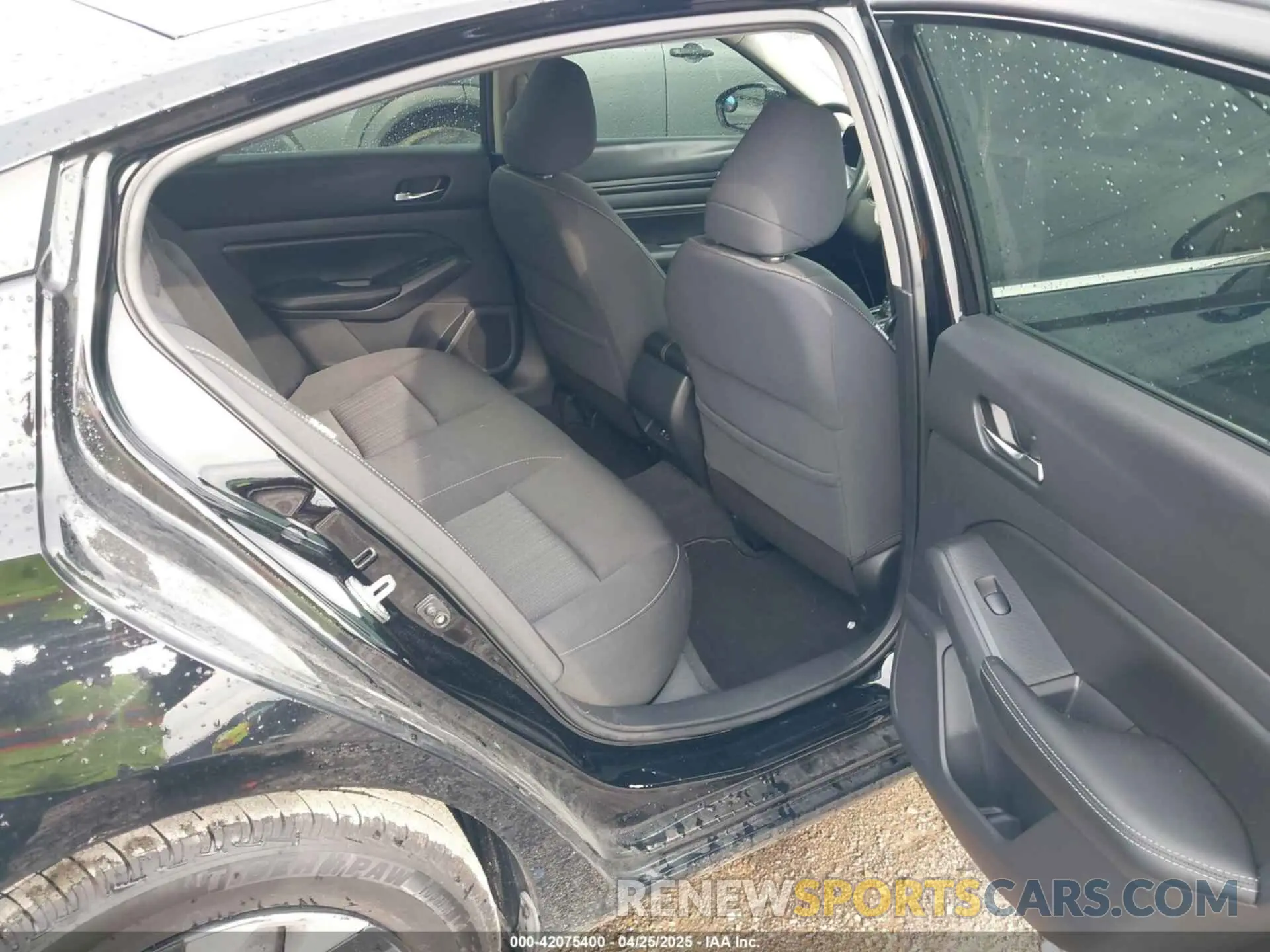 8 Фотография поврежденного автомобиля 1N4BL4BV9KC254569 NISSAN ALTIMA 2019
