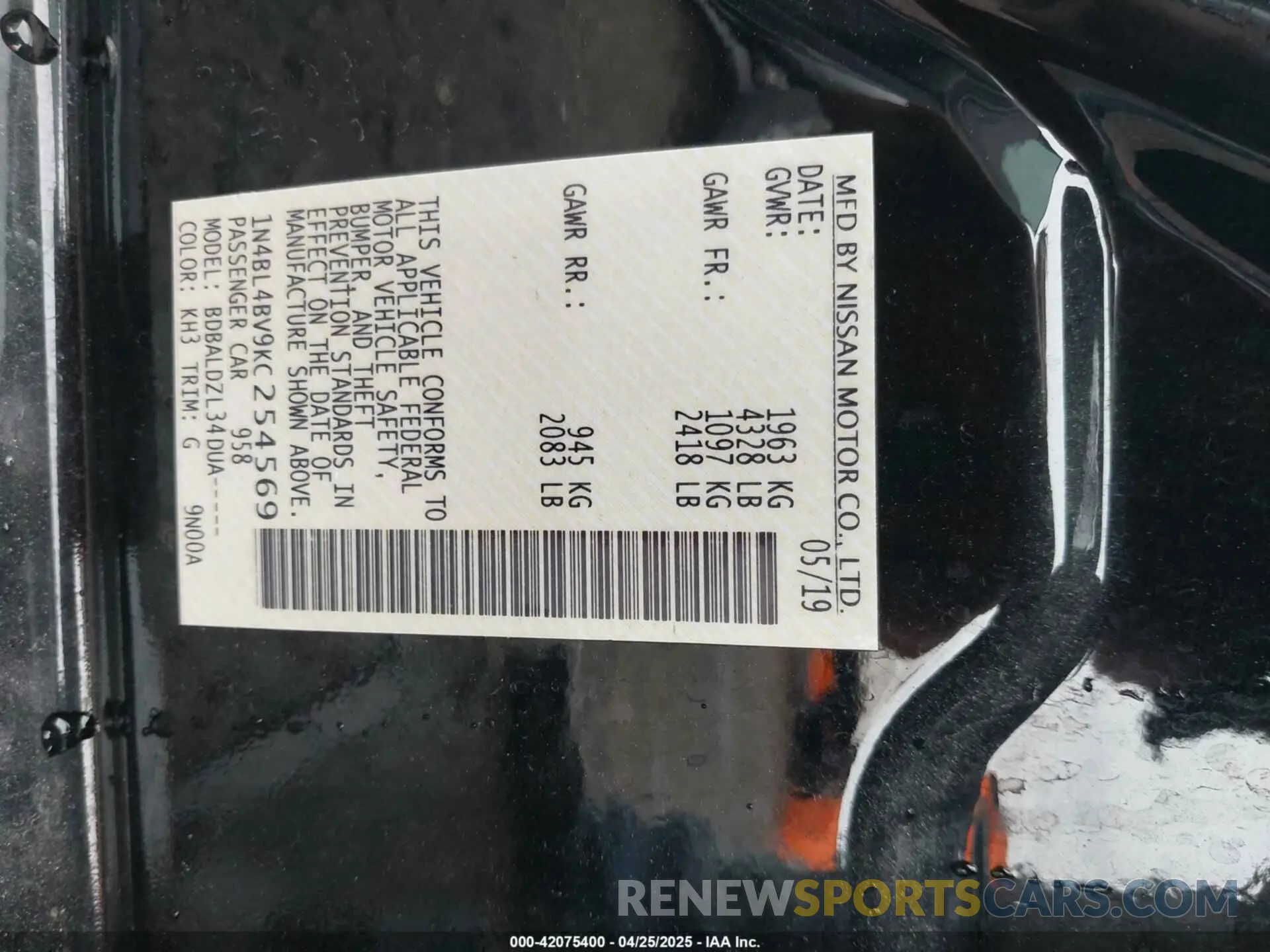 9 Фотография поврежденного автомобиля 1N4BL4BV9KC254569 NISSAN ALTIMA 2019
