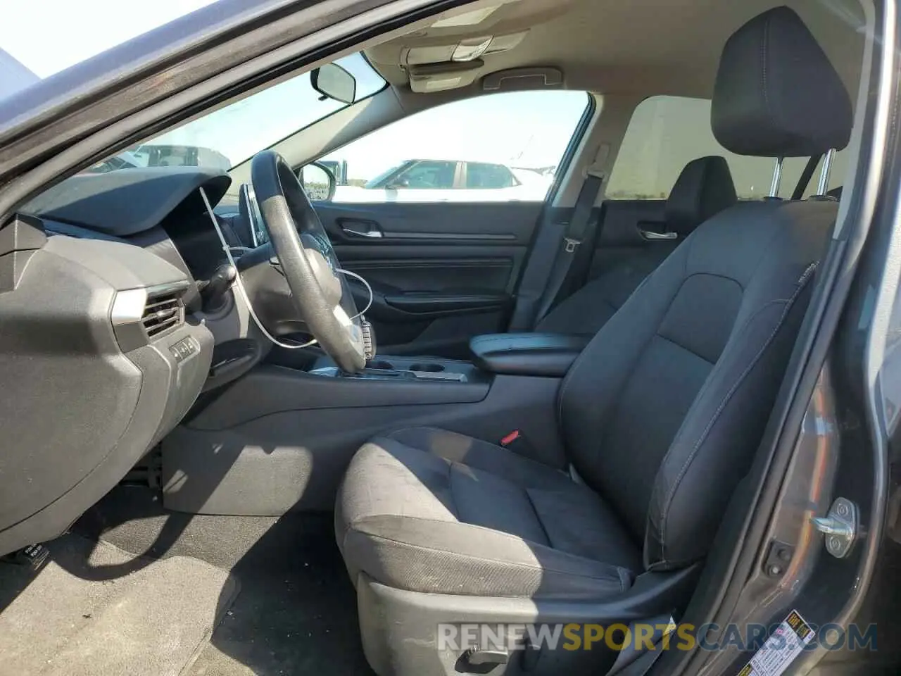 7 Фотография поврежденного автомобиля 1N4BL4BV9KN312460 NISSAN ALTIMA 2019