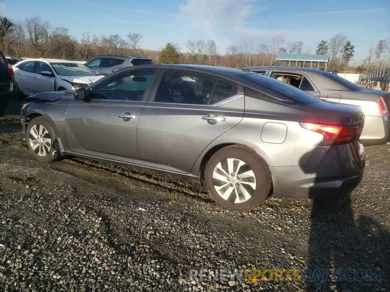 2 Photograph of a damaged car 1N4BL4BV9KN323538 NISSAN ALTIMA 2019