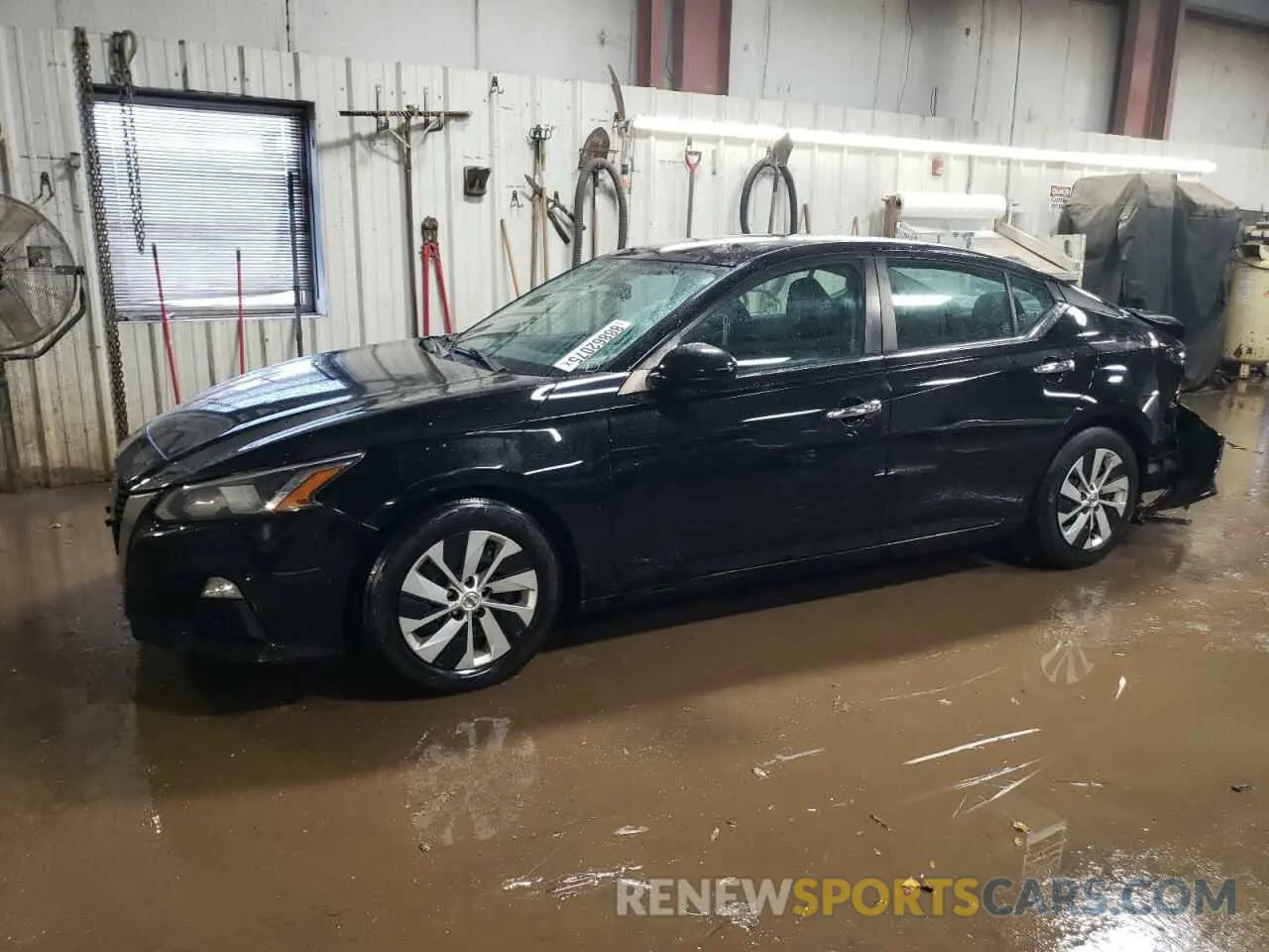 1 Photograph of a damaged car 1N4BL4BVXKC222553 NISSAN ALTIMA 2019