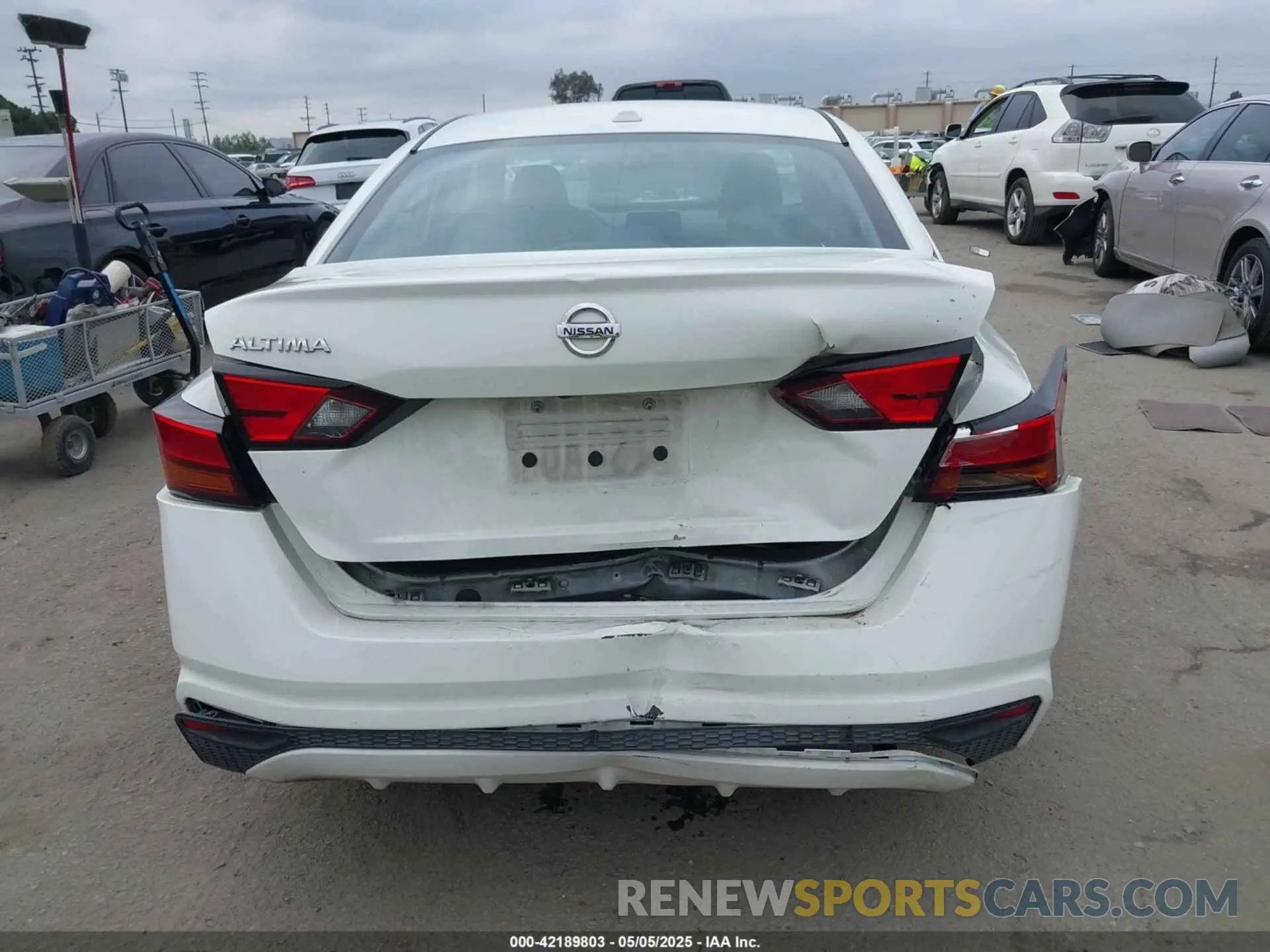 16 Фотография поврежденного автомобиля 1N4BL4BVXKC225422 NISSAN ALTIMA 2019