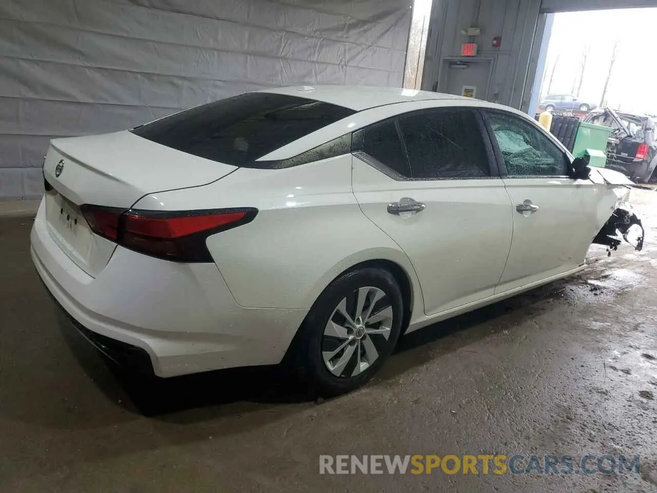 3 Photograph of a damaged car 1N4BL4BVXKC225498 NISSAN ALTIMA 2019