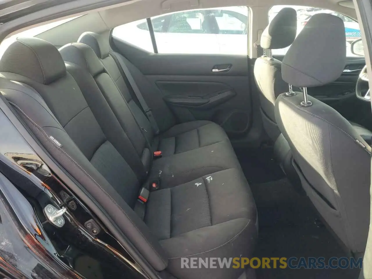 10 Photograph of a damaged car 1N4BL4BVXKC229910 NISSAN ALTIMA 2019