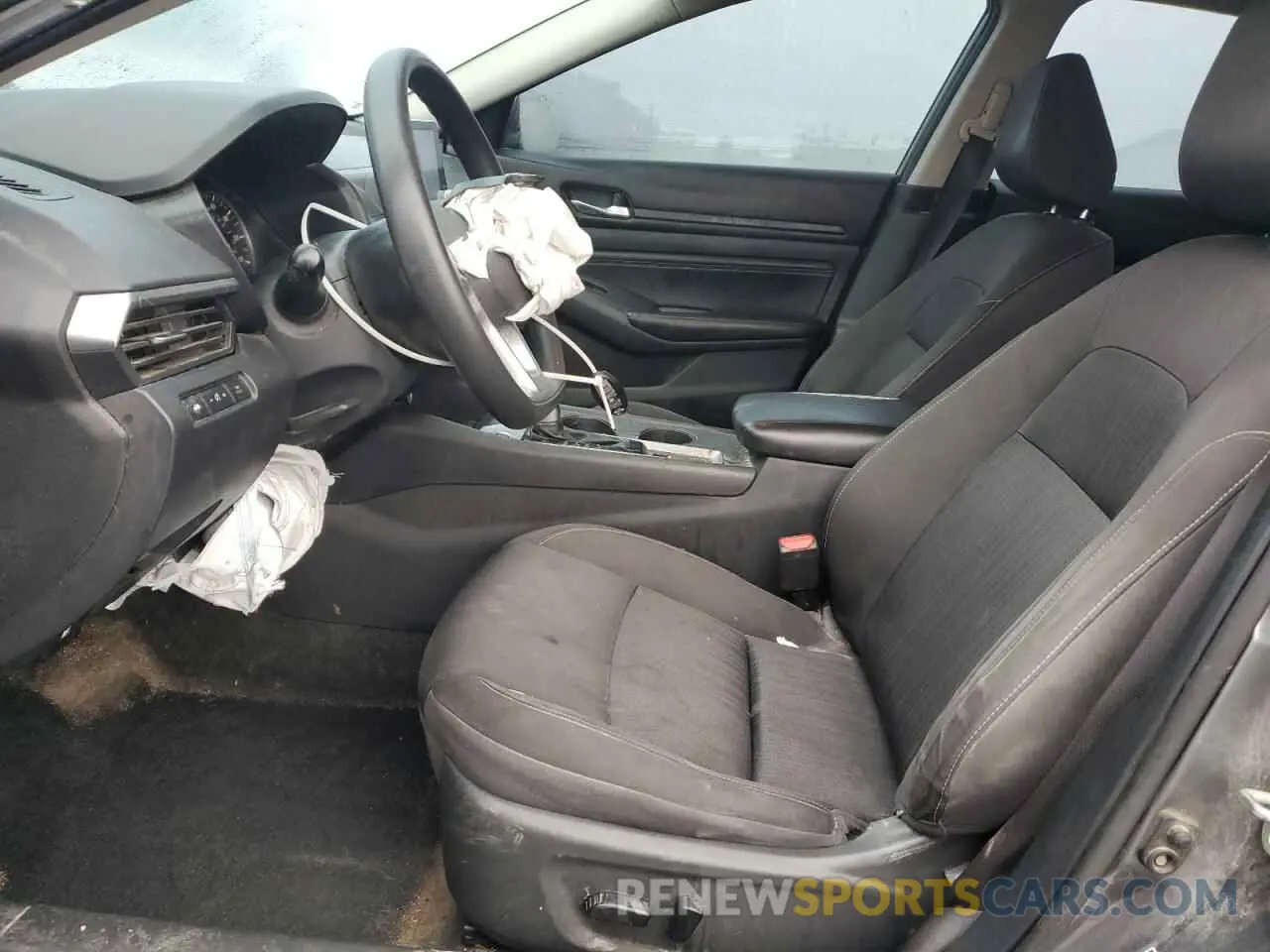 7 Photograph of a damaged car 1N4BL4BW1KC210851 NISSAN ALTIMA 2019