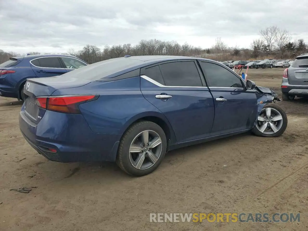 3 Photograph of a damaged car 1N4BL4BW1KN300537 NISSAN ALTIMA 2019