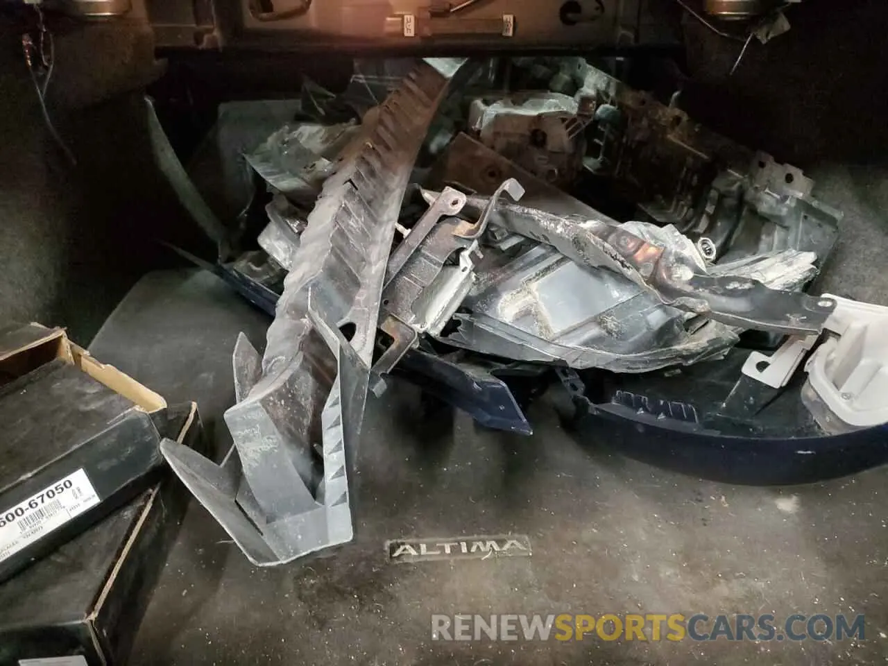 12 Photograph of a damaged car 1N4BL4BW2KC217906 NISSAN ALTIMA 2019