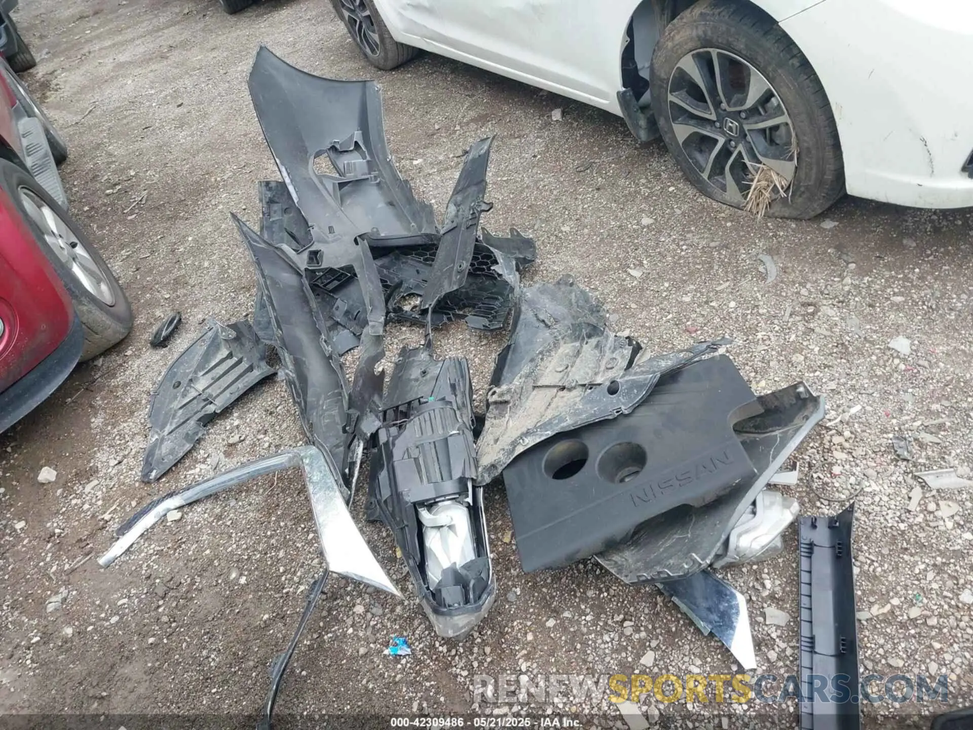 12 Photograph of a damaged car 1N4BL4BW3KC156937 NISSAN ALTIMA 2019