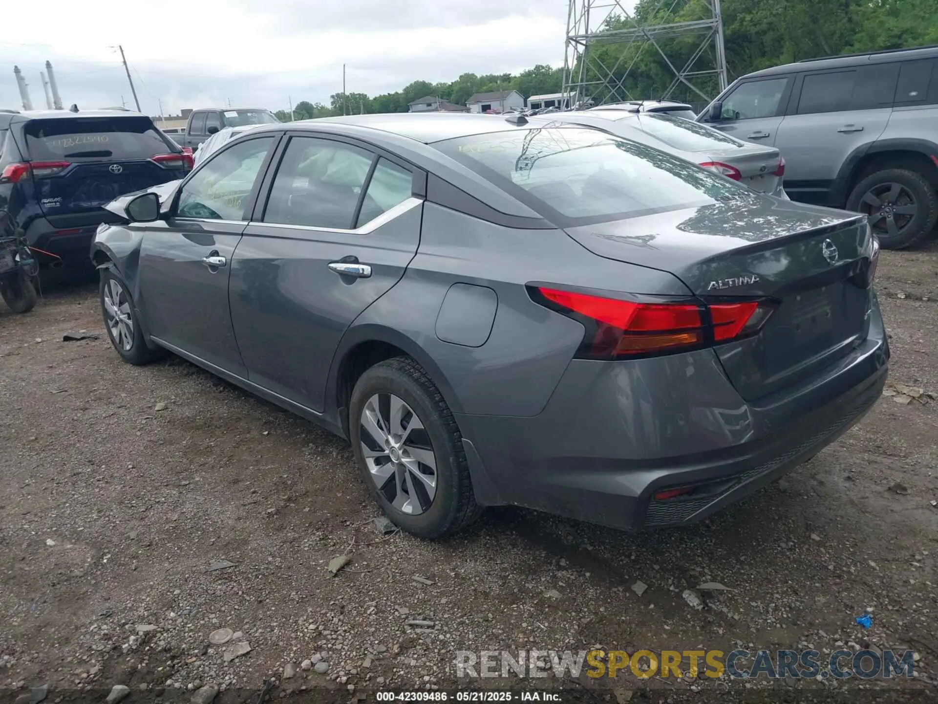 3 Photograph of a damaged car 1N4BL4BW3KC156937 NISSAN ALTIMA 2019