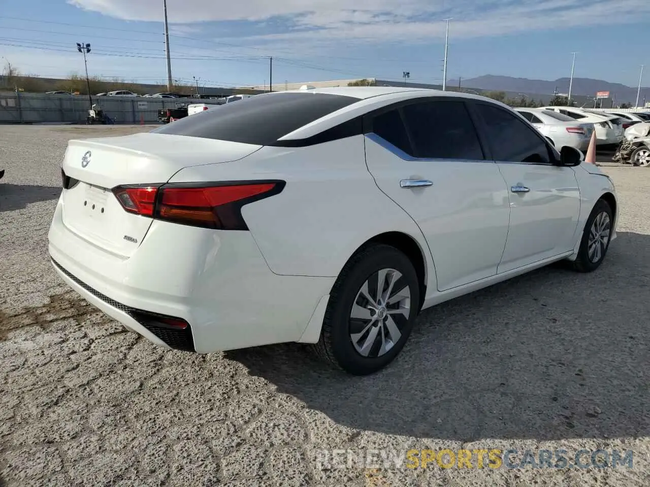 3 Фотография поврежденного автомобиля 1N4BL4BW3KN321373 NISSAN ALTIMA 2019