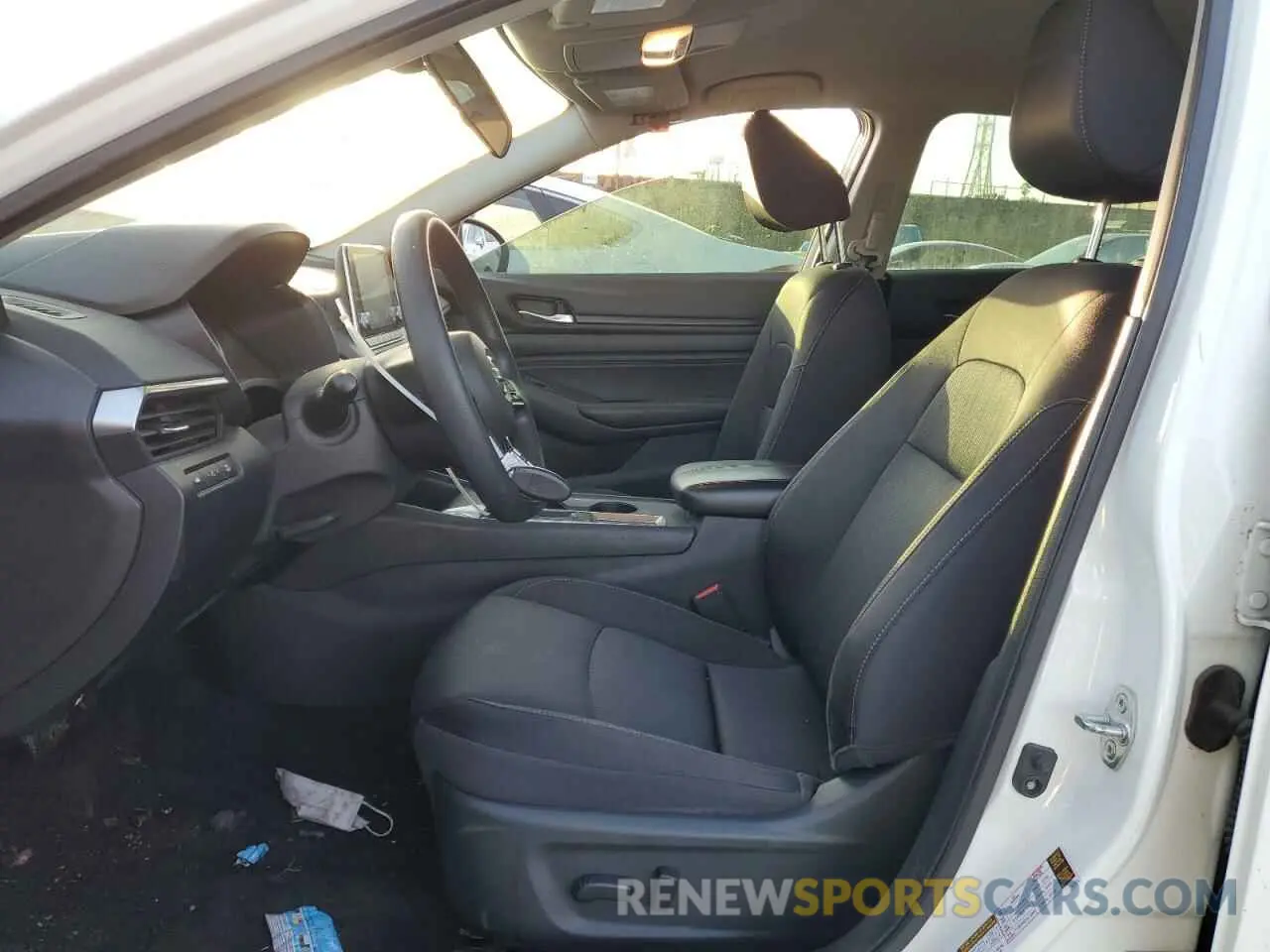 7 Photograph of a damaged car 1N4BL4BW4KN320653 NISSAN ALTIMA 2019
