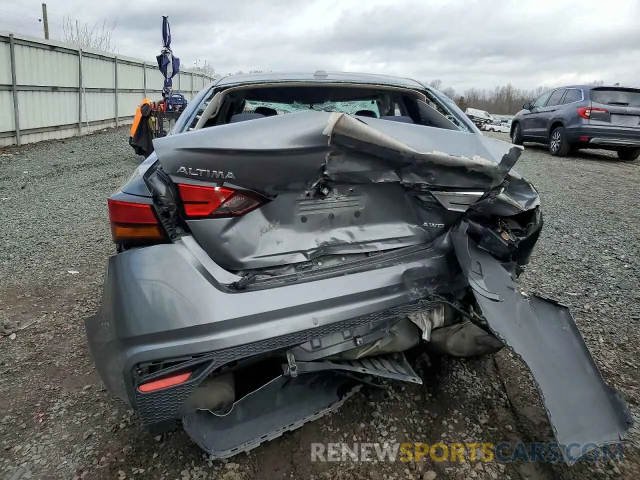 6 Photograph of a damaged car 1N4BL4BW5KN314392 NISSAN ALTIMA 2019