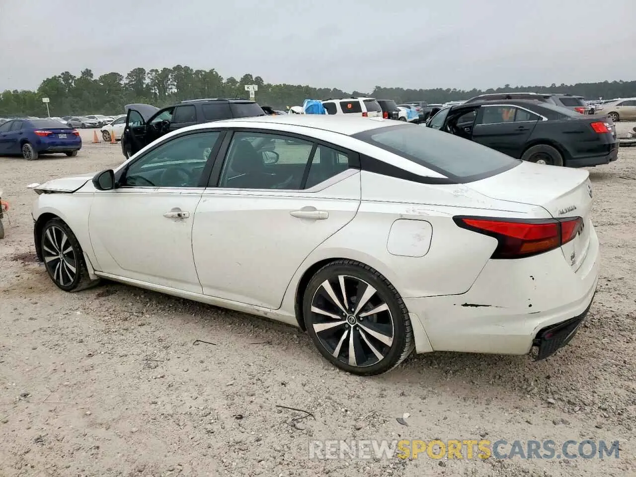 2 Photograph of a damaged car 1N4BL4CV0KC114683 NISSAN ALTIMA 2019