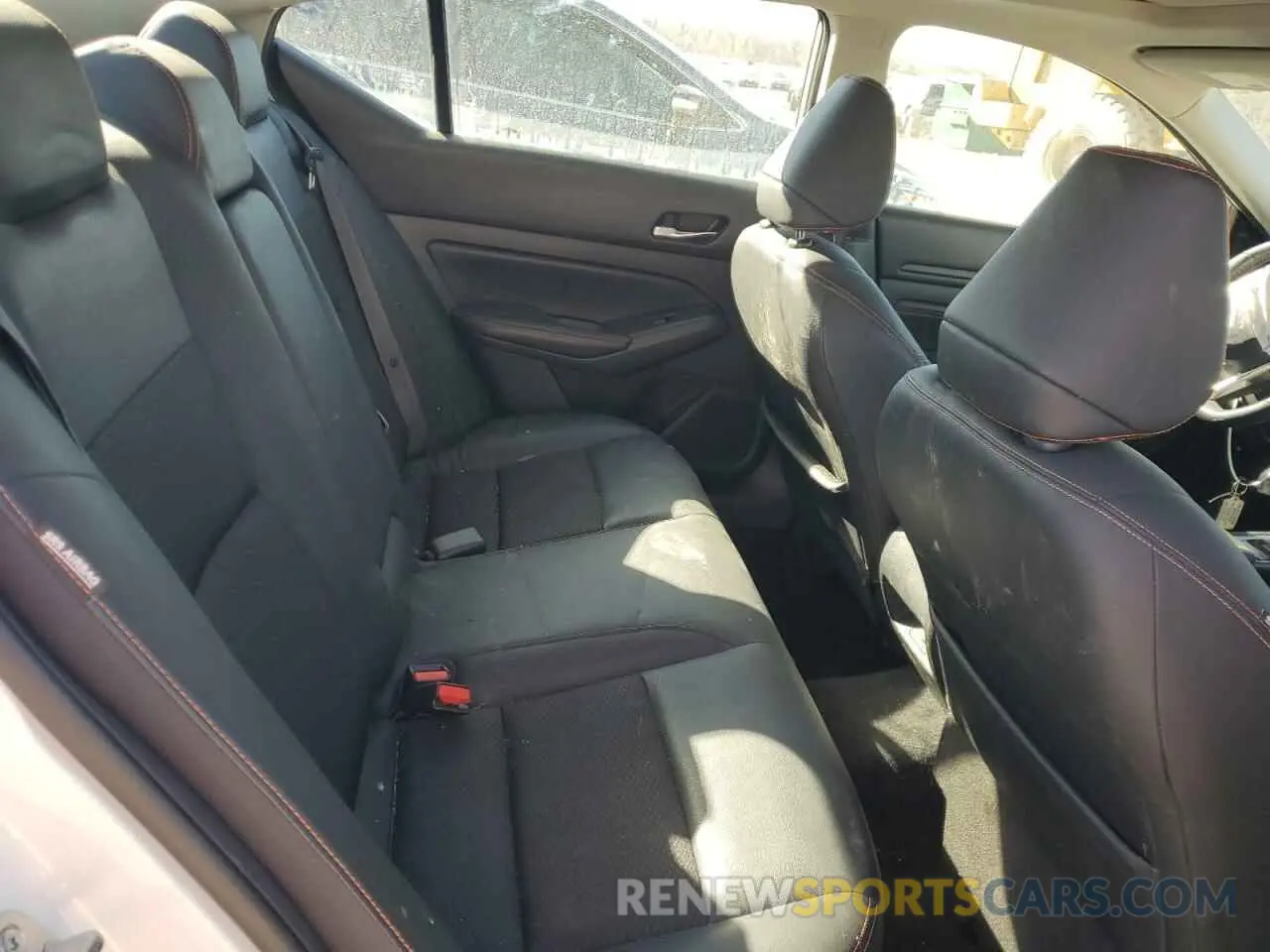 11 Фотография поврежденного автомобиля 1N4BL4CV0KC124663 NISSAN ALTIMA 2019