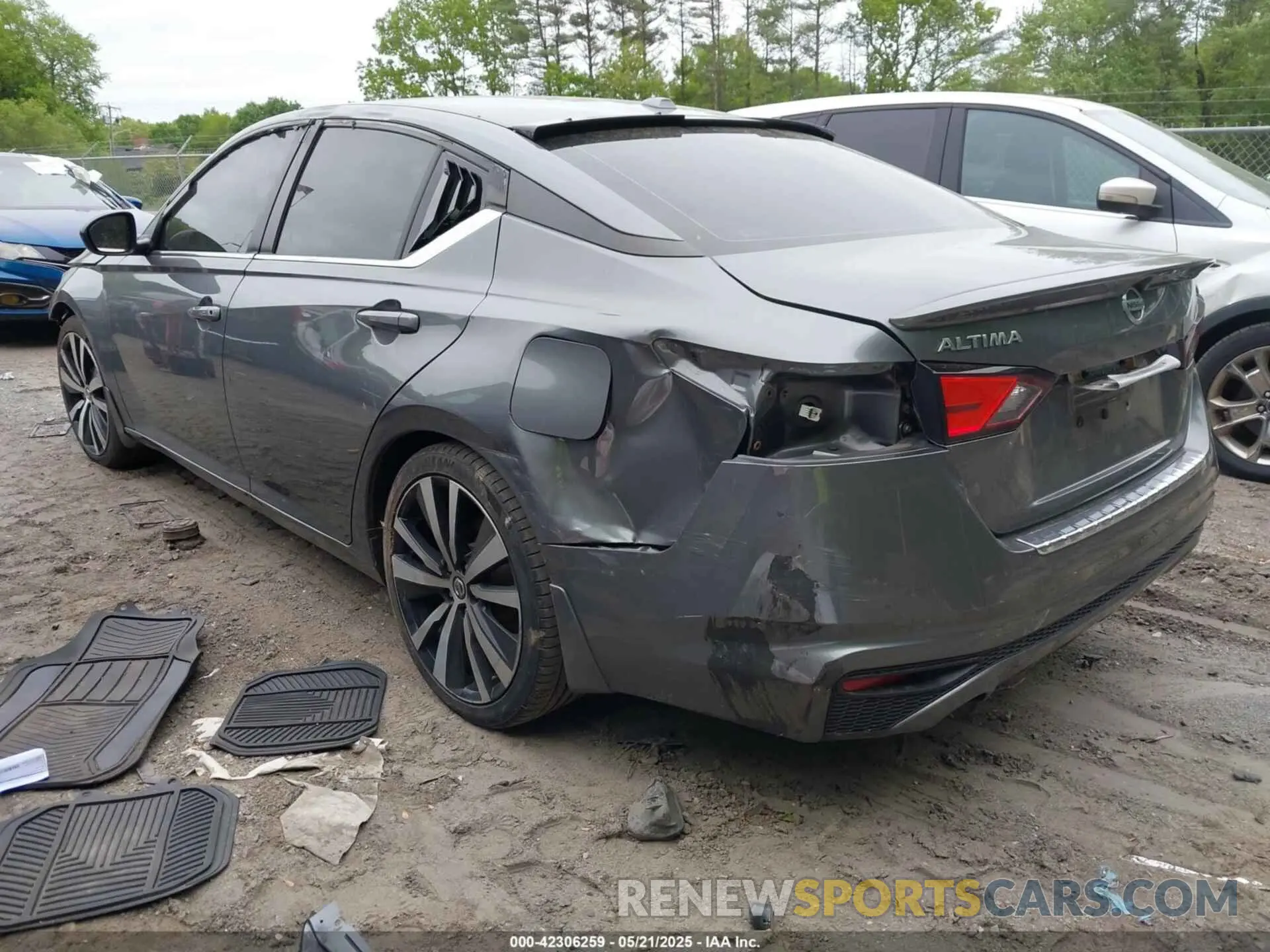 3 Фотография поврежденного автомобиля 1N4BL4CV0KC183633 NISSAN ALTIMA 2019