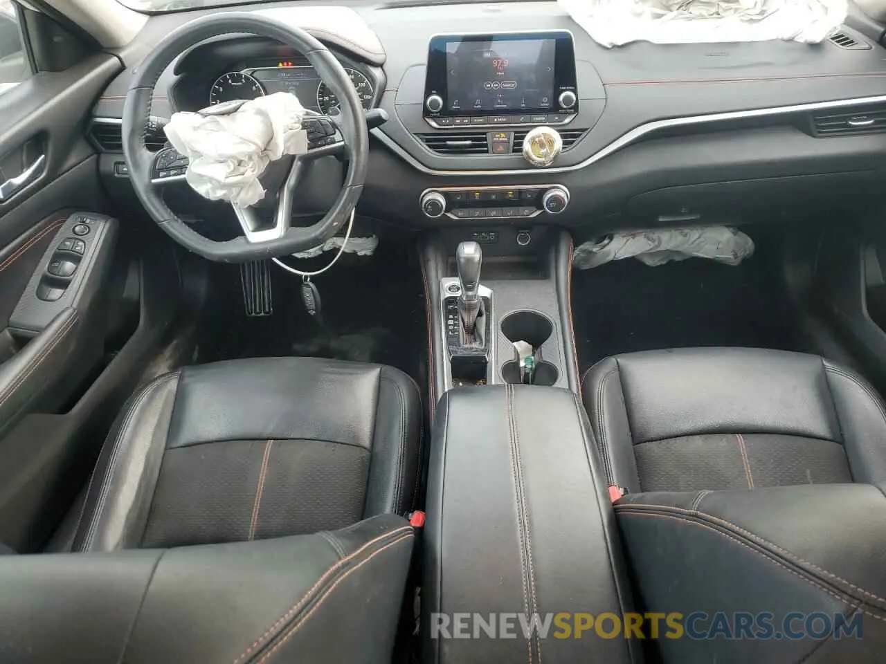 8 Photograph of a damaged car 1N4BL4CV0KC206702 NISSAN ALTIMA 2019