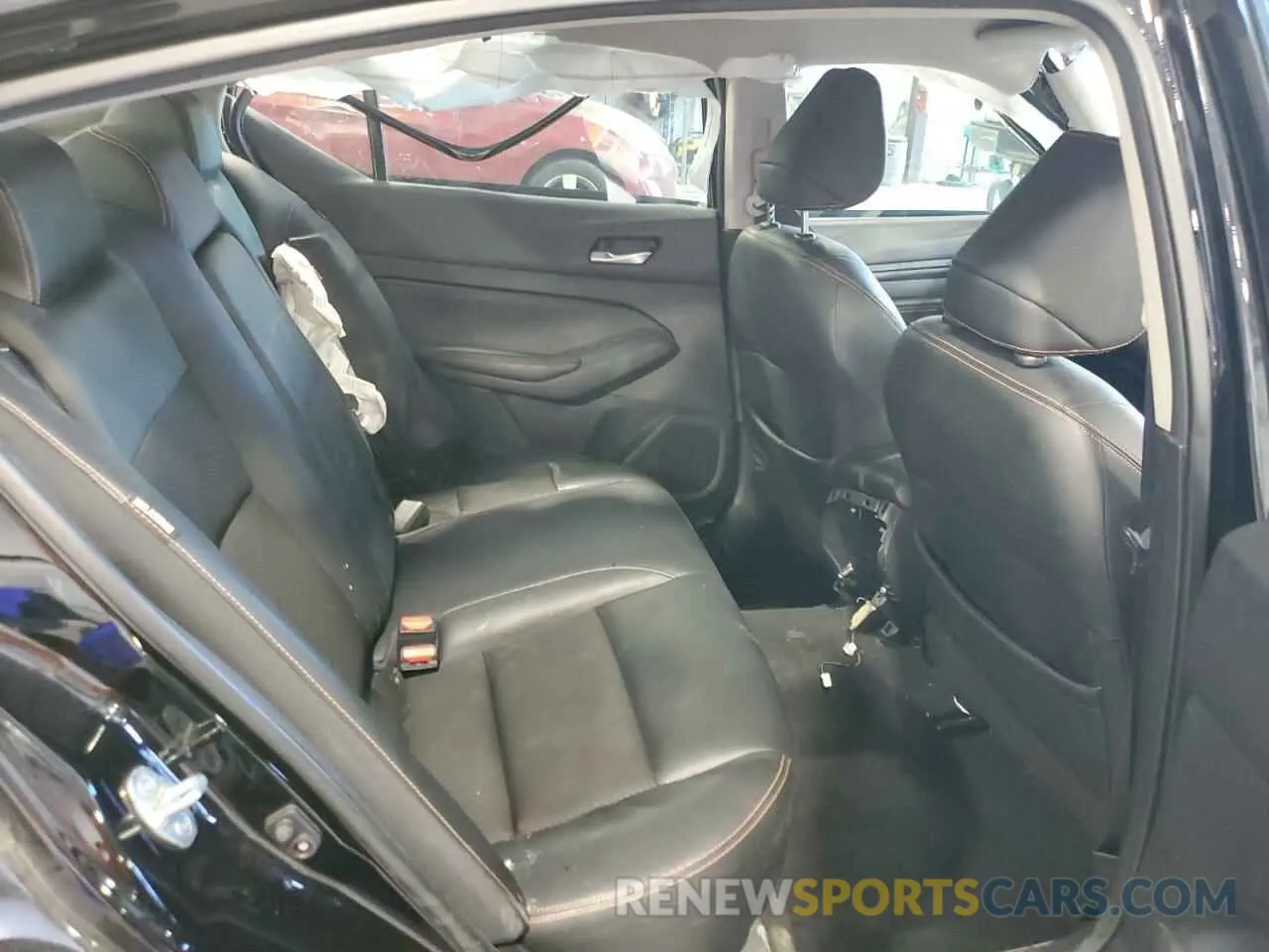 10 Фотография поврежденного автомобиля 1N4BL4CV0KC207218 NISSAN ALTIMA 2019