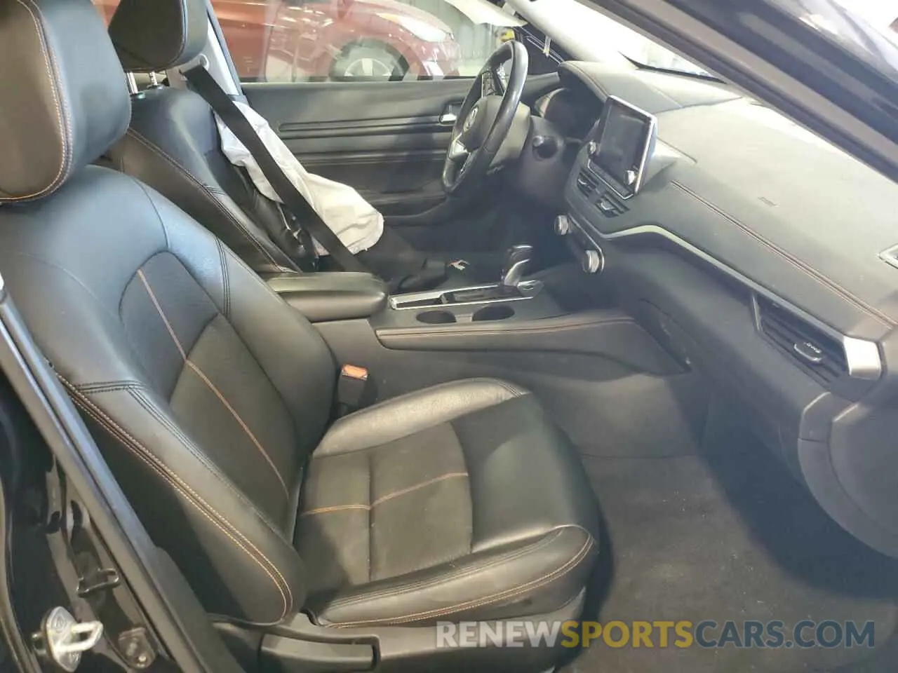 7 Фотография поврежденного автомобиля 1N4BL4CV0KC207218 NISSAN ALTIMA 2019