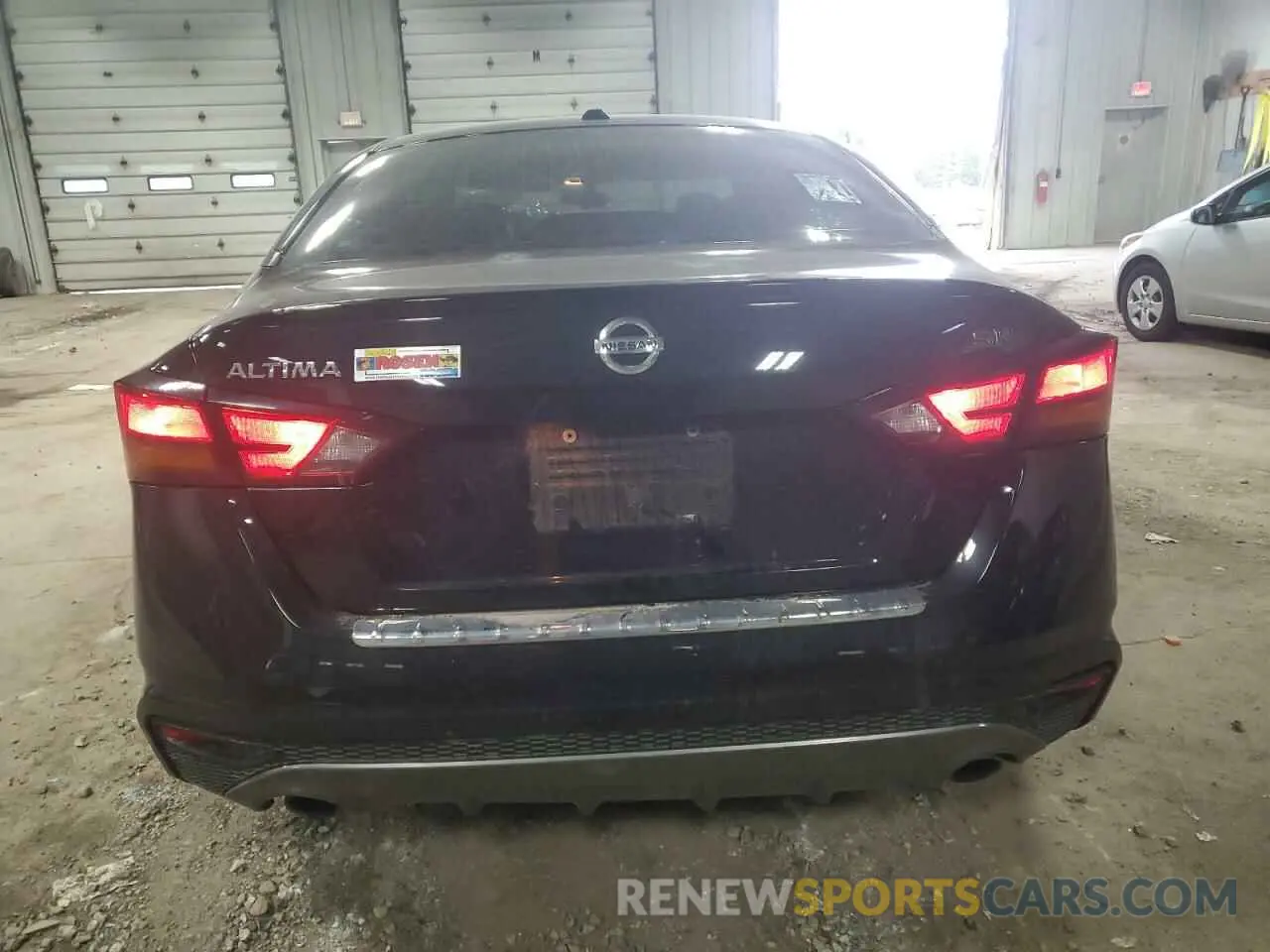 6 Photograph of a damaged car 1N4BL4CV0KC236556 NISSAN ALTIMA 2019