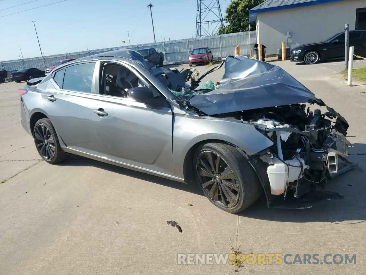 4 Фотография поврежденного автомобиля 1N4BL4CV1KC122095 NISSAN ALTIMA 2019