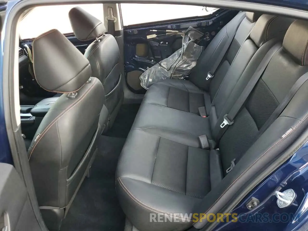 10 Фотография поврежденного автомобиля 1N4BL4CV1KC182152 NISSAN ALTIMA 2019