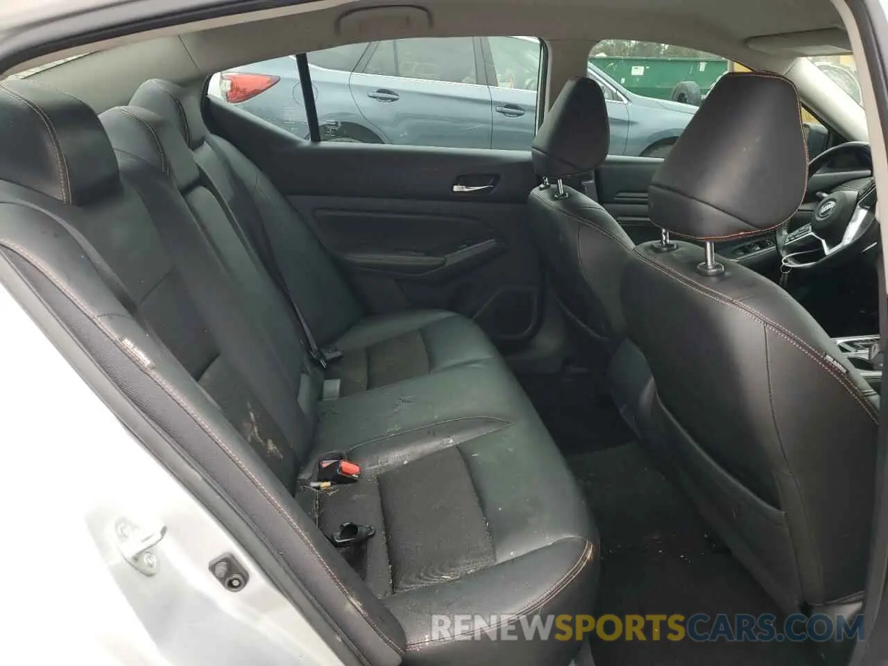 10 Photograph of a damaged car 1N4BL4CV1KC203419 NISSAN ALTIMA 2019